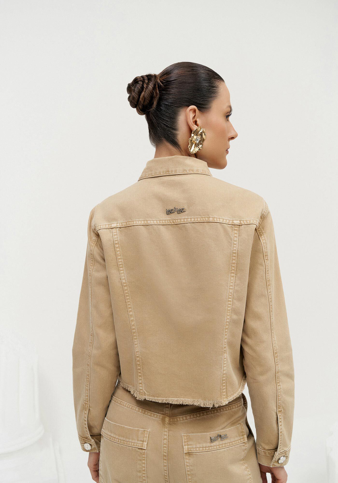 Jaqueta Sarja Estonada com Barra Desfiada, , large.