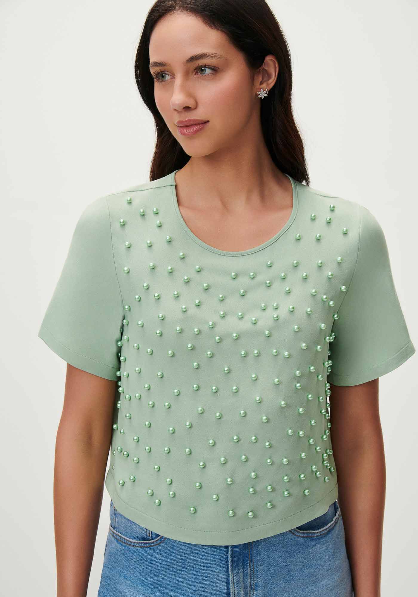 Blusa Cropped em Crepe com P&eacute;rolas, , large.