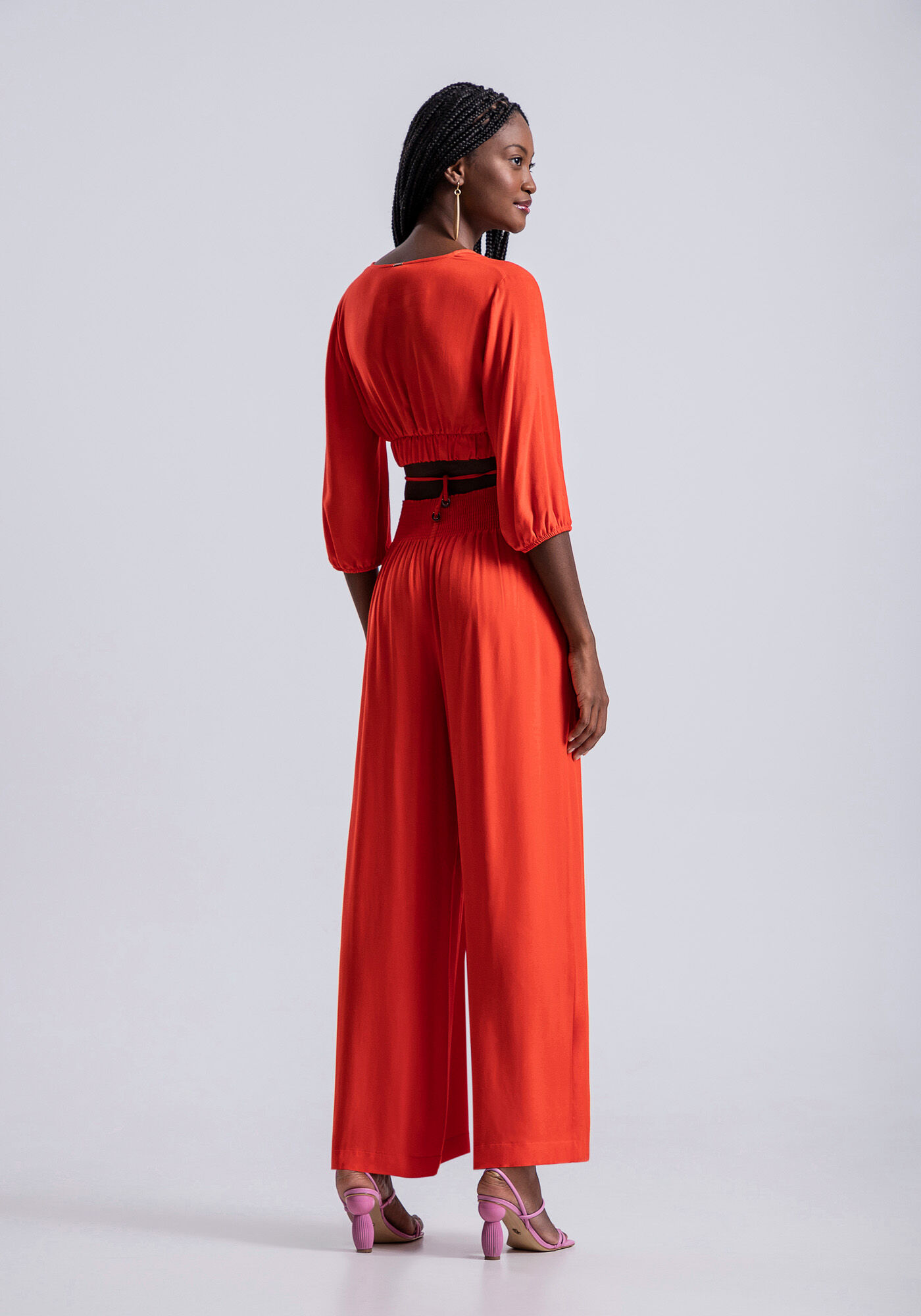 Blusa Cropped em Crepe com Recorte Argola, , large.