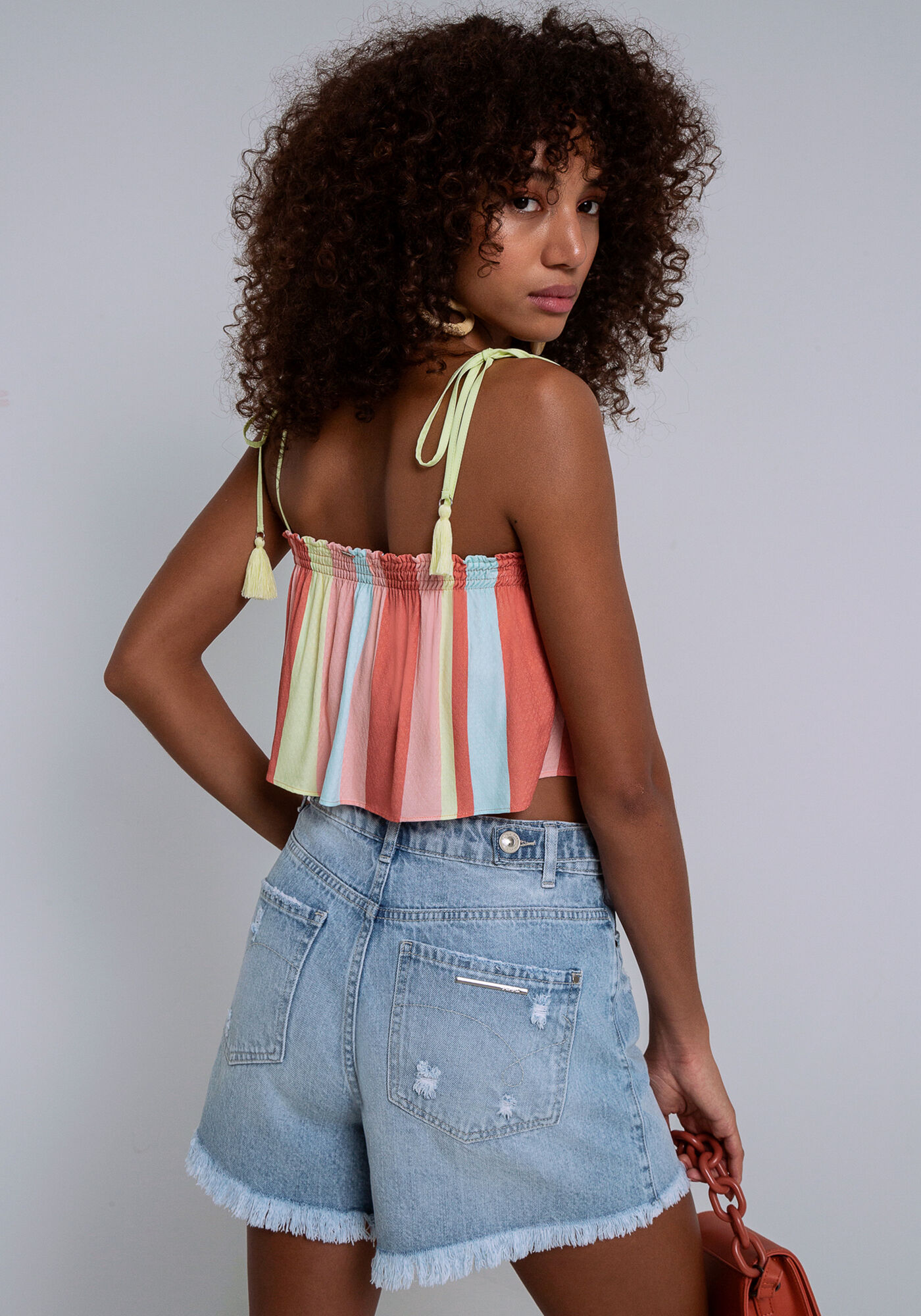 Blusa com Al&ccedil;as Viscose Cropped, LADEIRA, large.