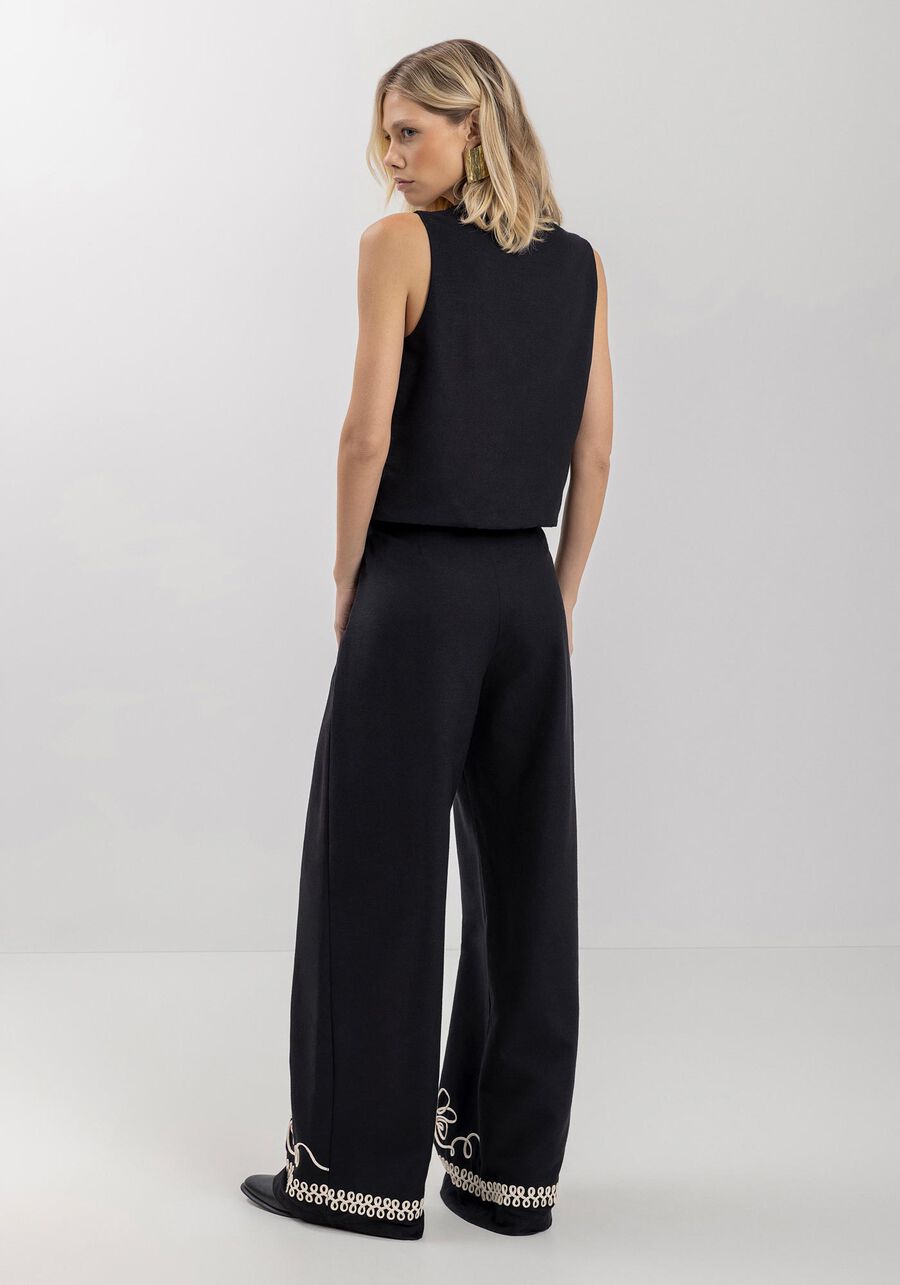 Calça Pantalona Com Cintura Alta E Bordados Em Alto Relevo, . Calça Pantalona Com Cintura Alta E Bordados Em Alto Relevo, , large.