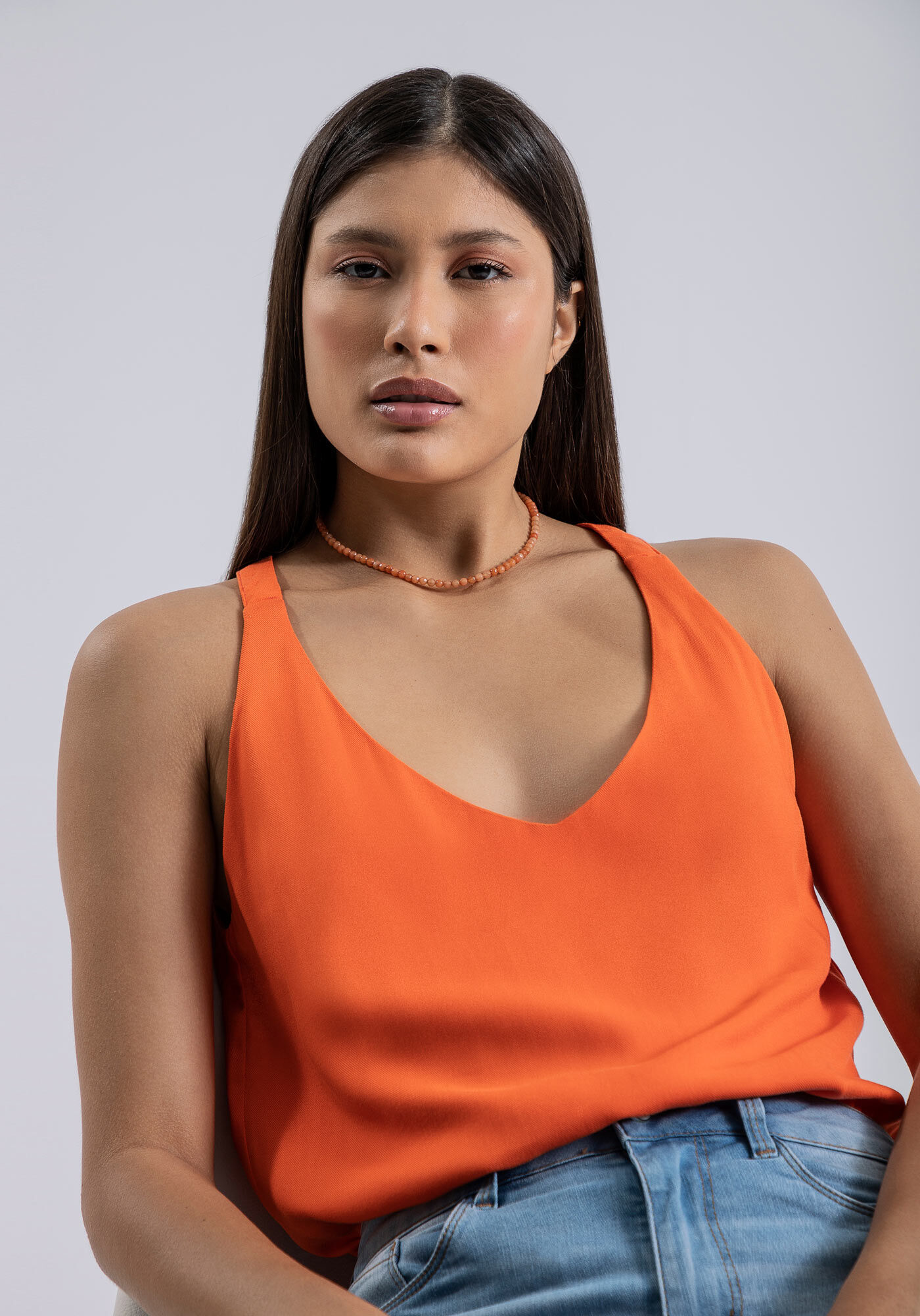 Blusa Decote V com Recorte Costas, , large.