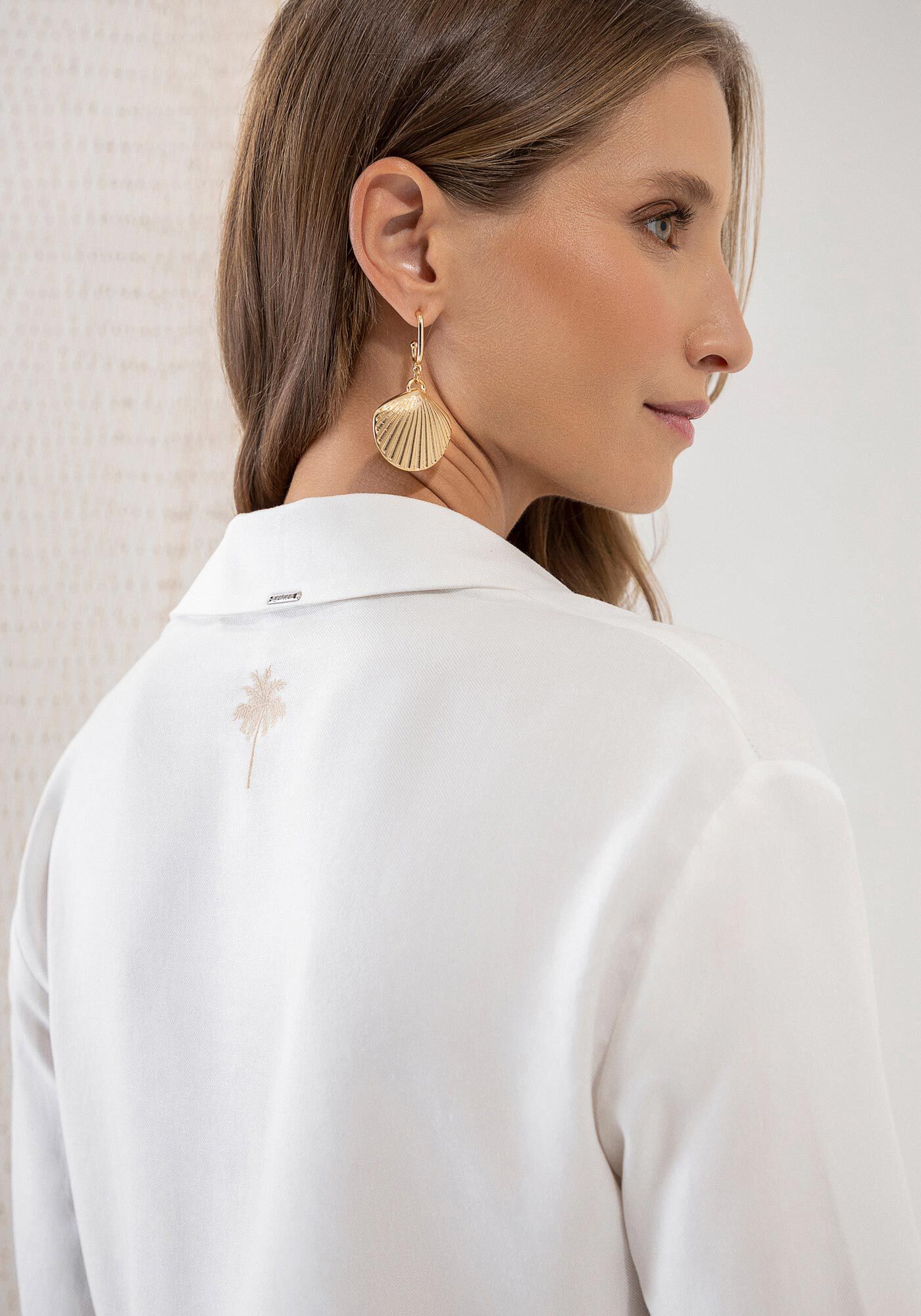 Camisa Alfaiataria em Viscose com Manga 3/4, , large.