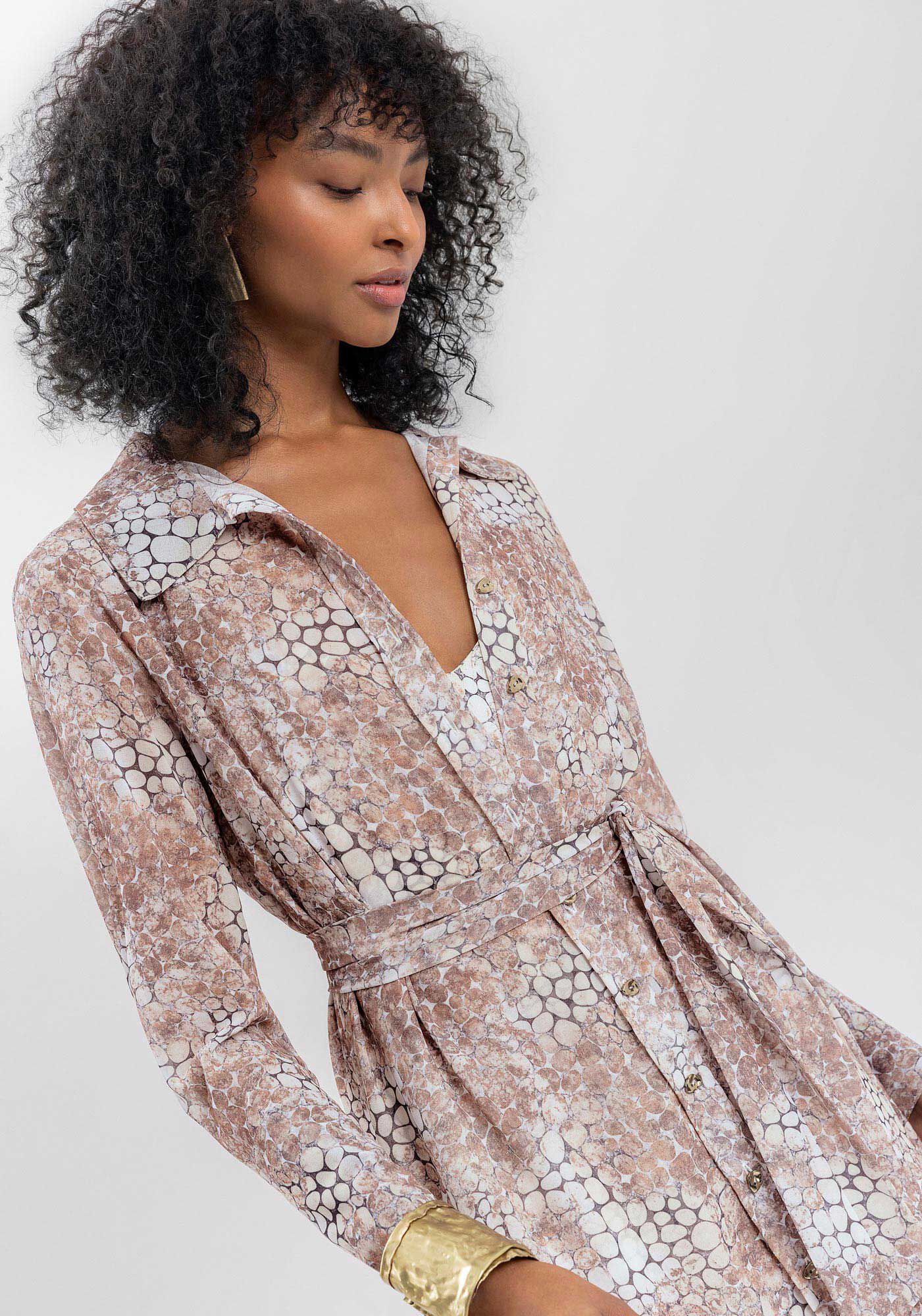 Vestido Midi Estampado Com Mangas Longas E Faixa Ajust&aacute;vel, SKIN MARROM, large.