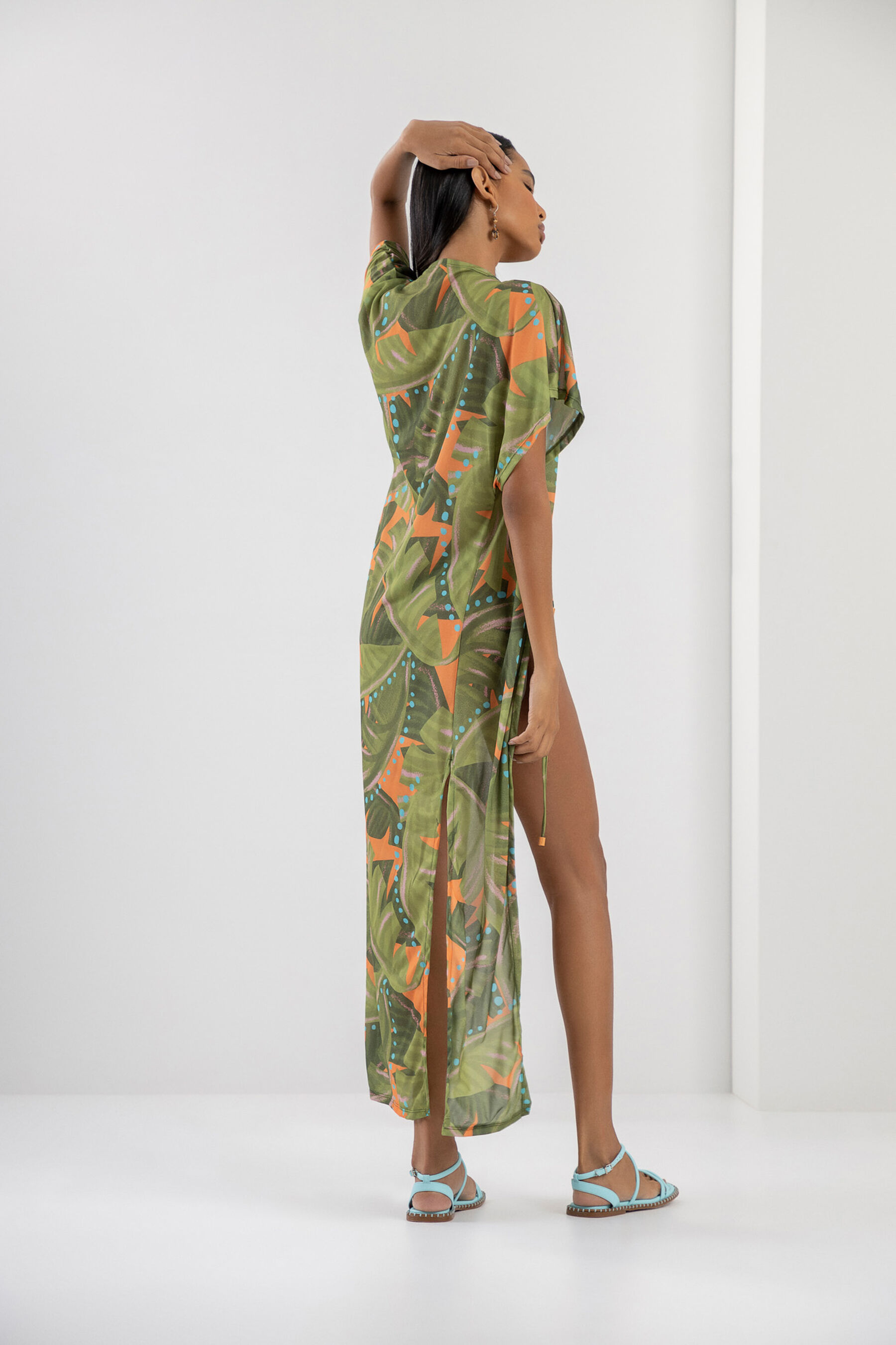 Vestido Midi Saída de Praia Estampado, BANANEIRA. Vestido Midi Saída de Praia Estampado, BANANEIRA, large.