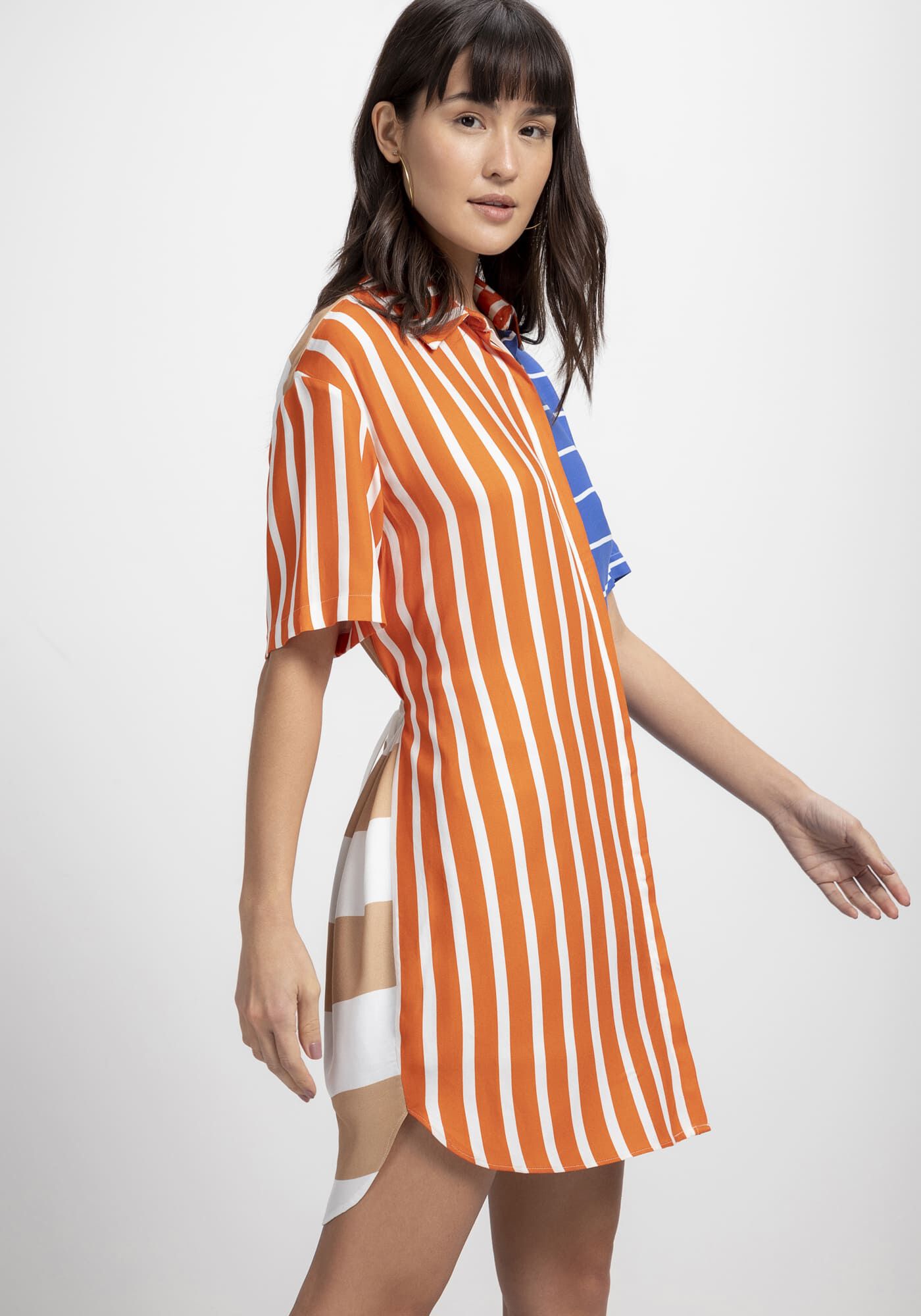 Vestido Chemise Curto em Viscose com Faixa Lez a Lez