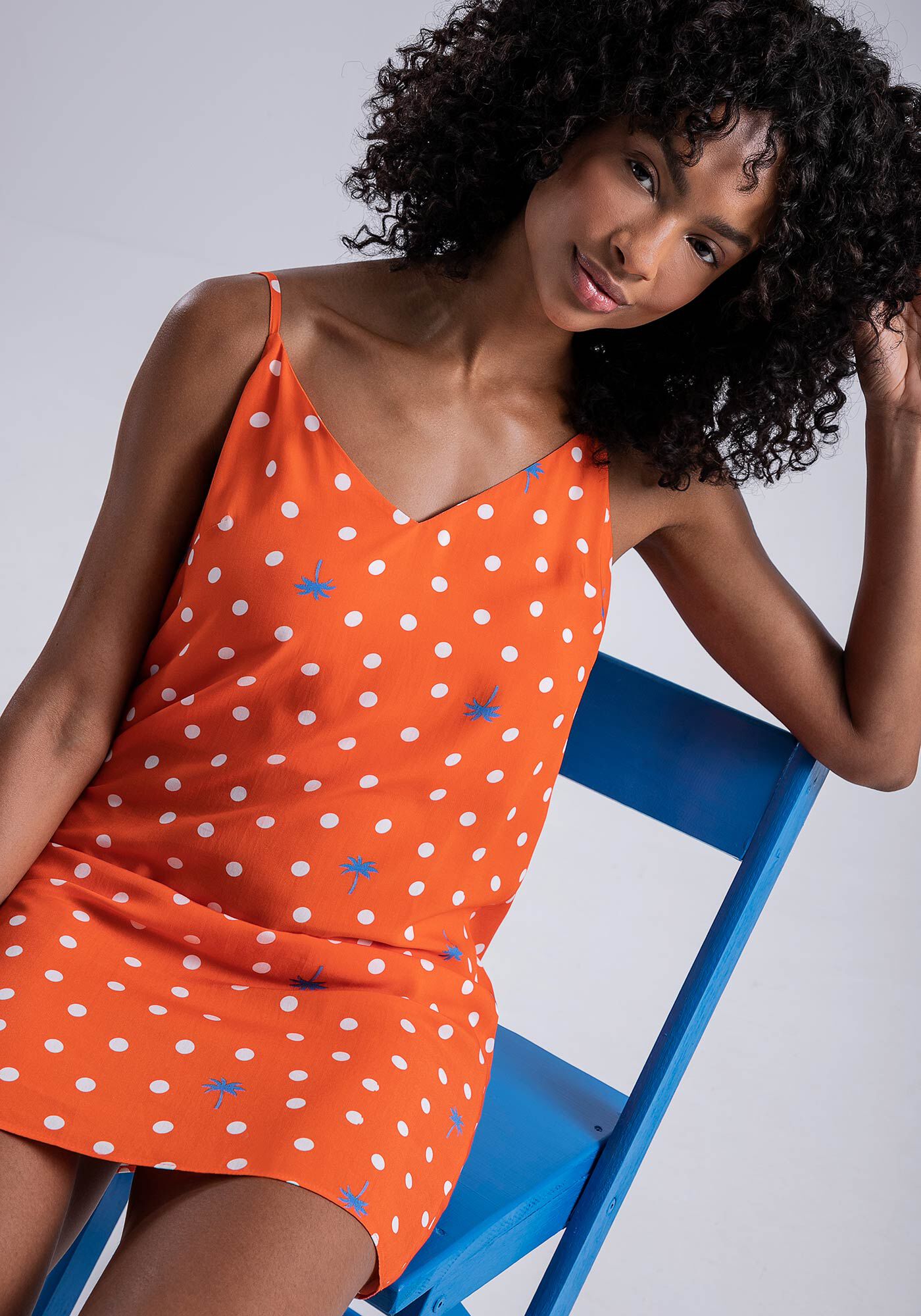 Vestido Curto em Viscose com Saia Transpassada, , large.