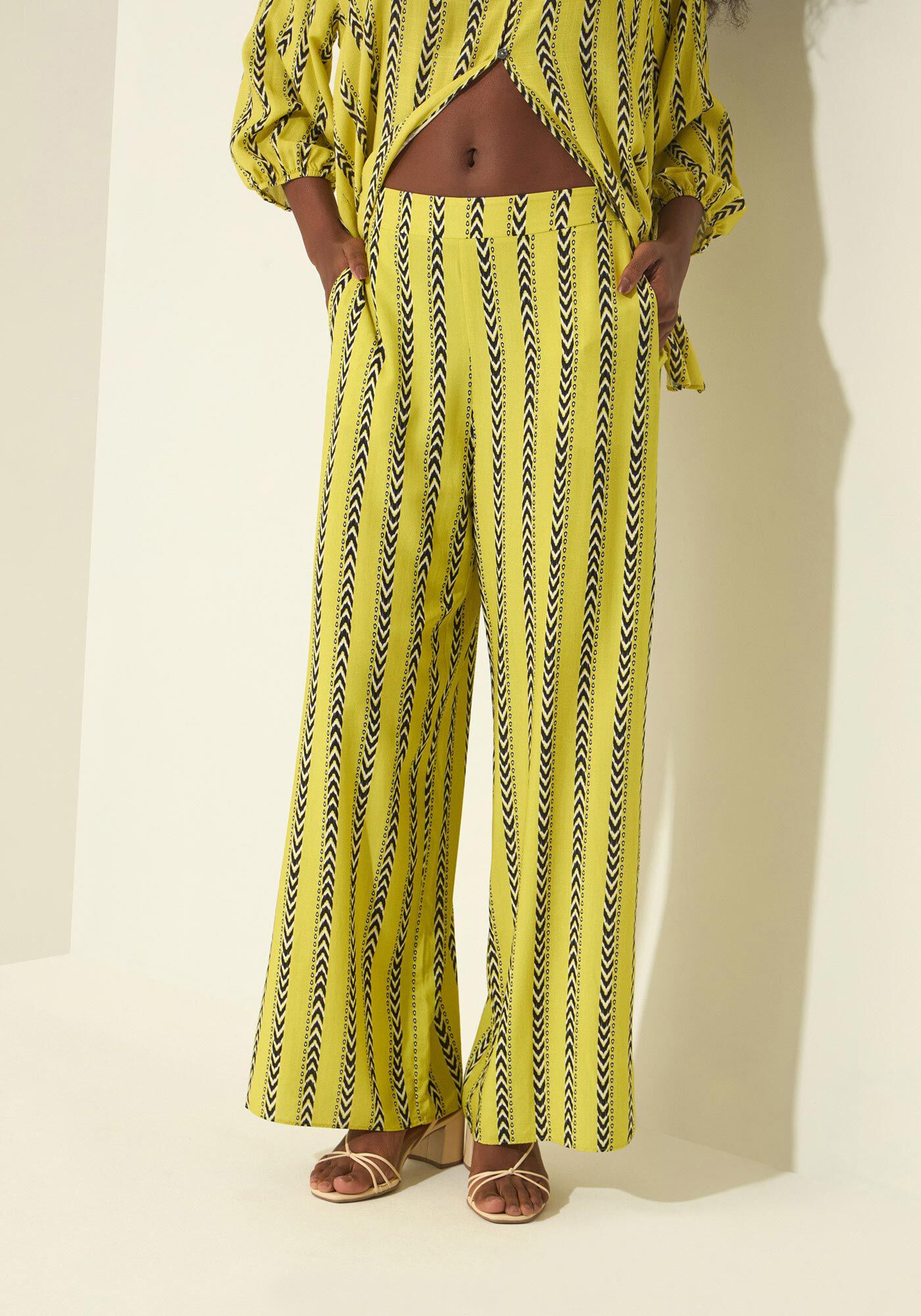 Cal&ccedil;a Pantalona Estampada De Cintura Alta, VIELAS VERDE, large.