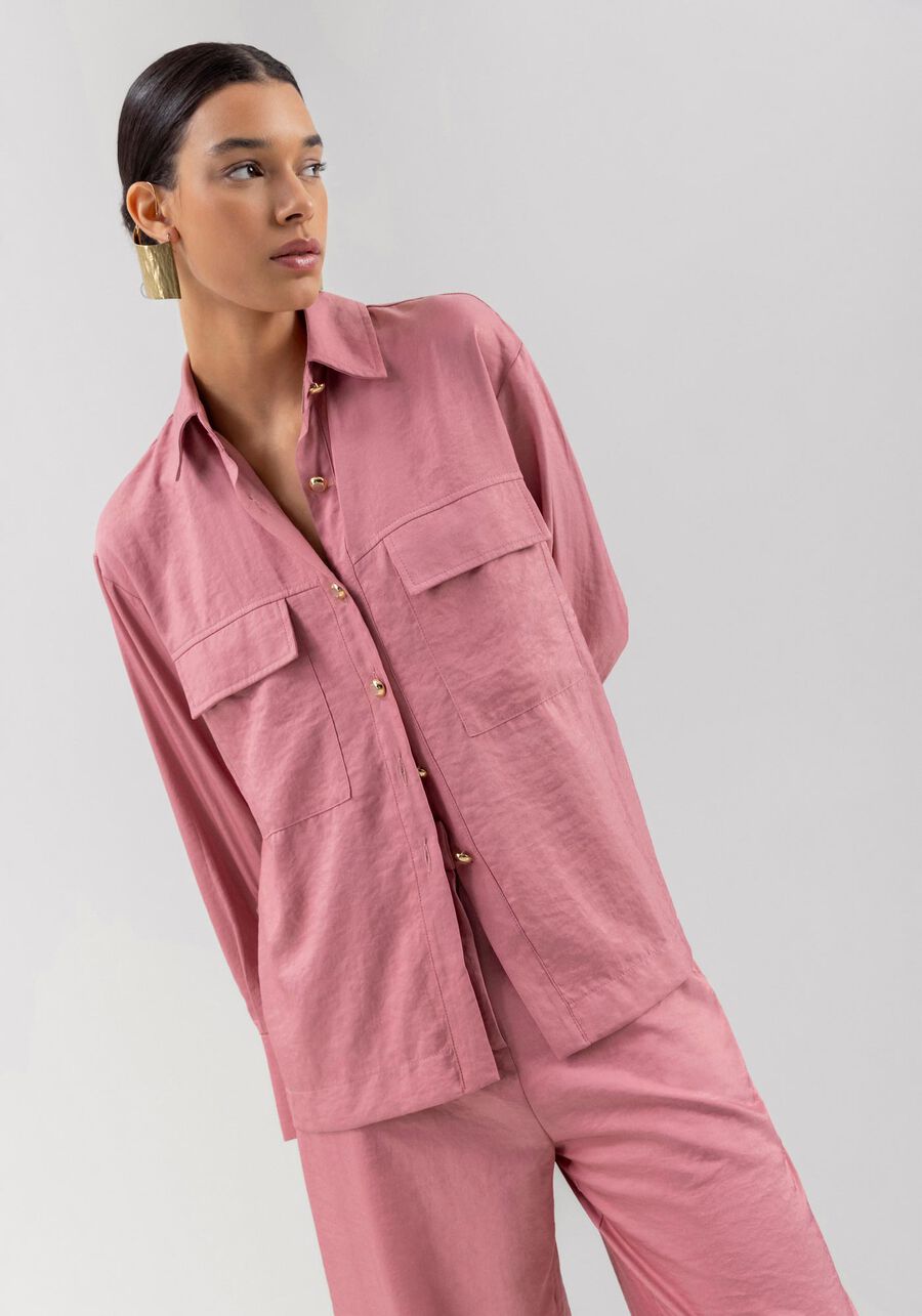 Camisa Alongada Com Bolsos Frontais E Fendas Nos Punhos, ROSA LAVANDER. Camisa Alongada Com Bolsos Frontais E Fendas Nos Punhos, ROSA LAVANDER, large.