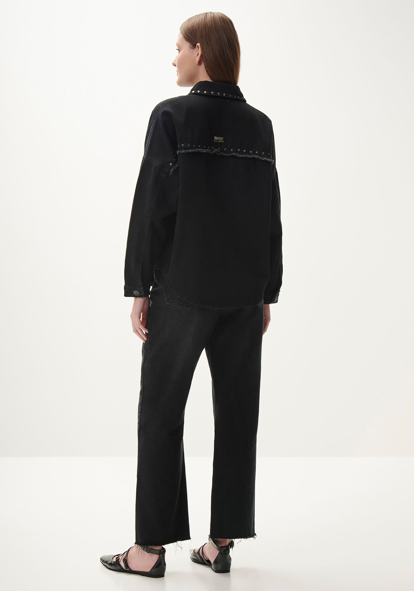 Camisa Jeans Manga Longa Preta com Tachas, , large.