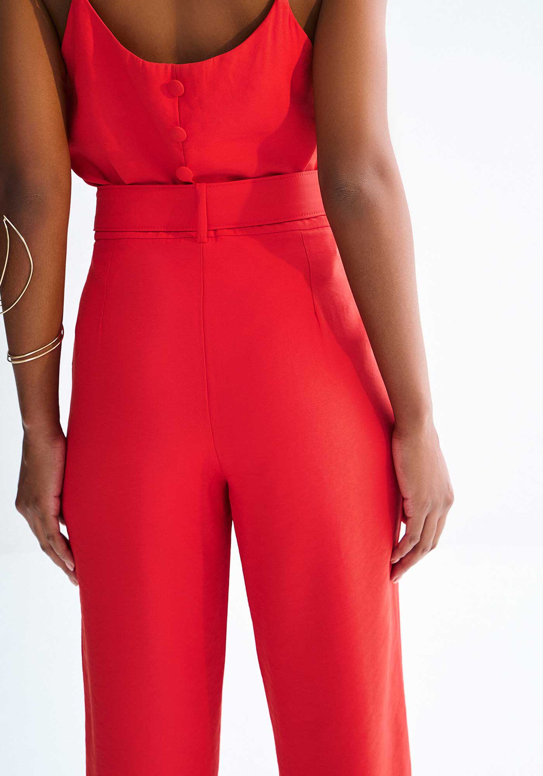 Calça Reta Alfaiataria Cintura Alta com Cinto, VERMELHO REDDISH. Calça Reta Alfaiataria Cintura Alta com Cinto, VERMELHO REDDISH, large.