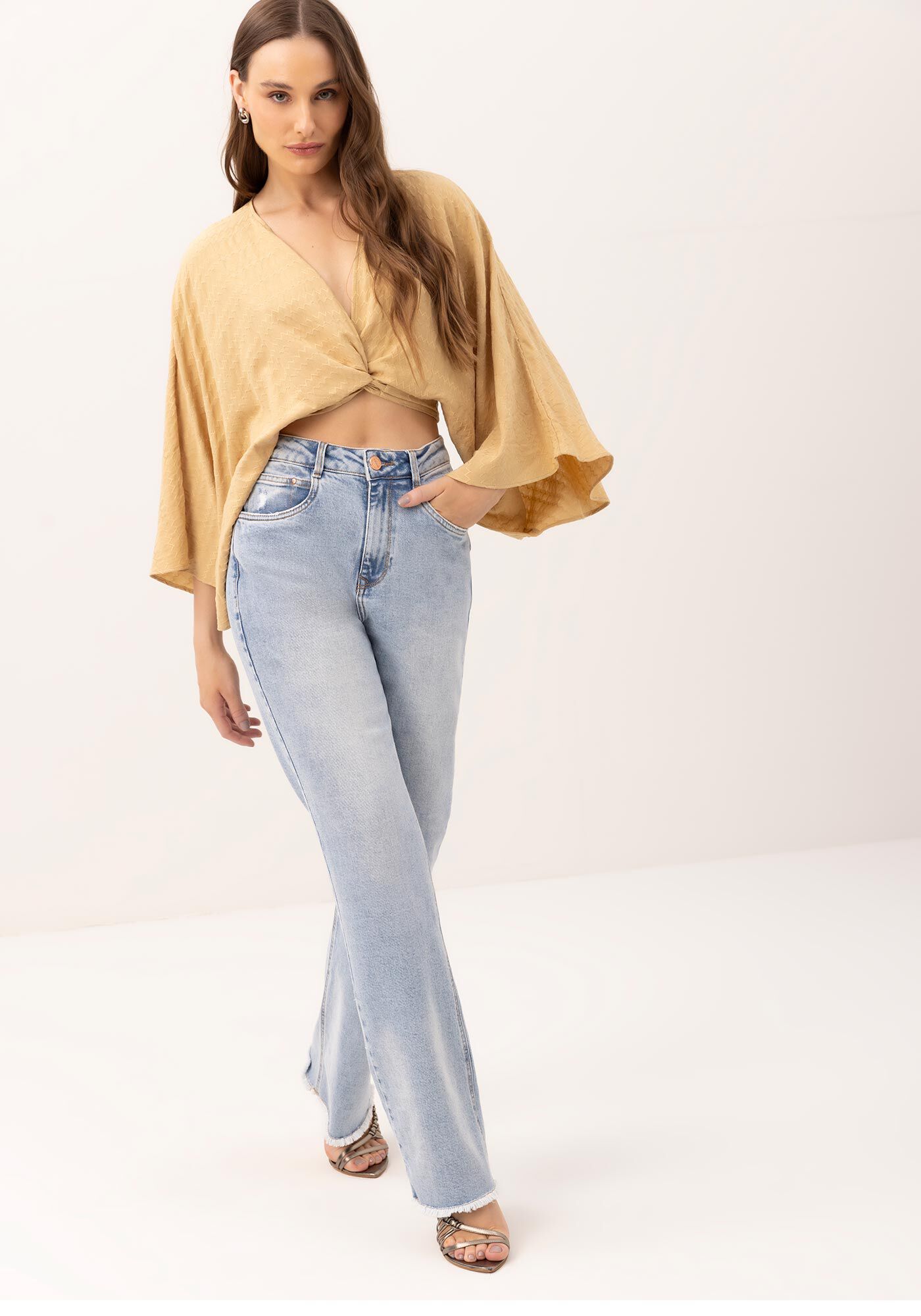 Blusa Manga 3/4 Transpassada em Jacquard com Amarra&ccedil;&atilde;o, BEGE BIRCH, large.