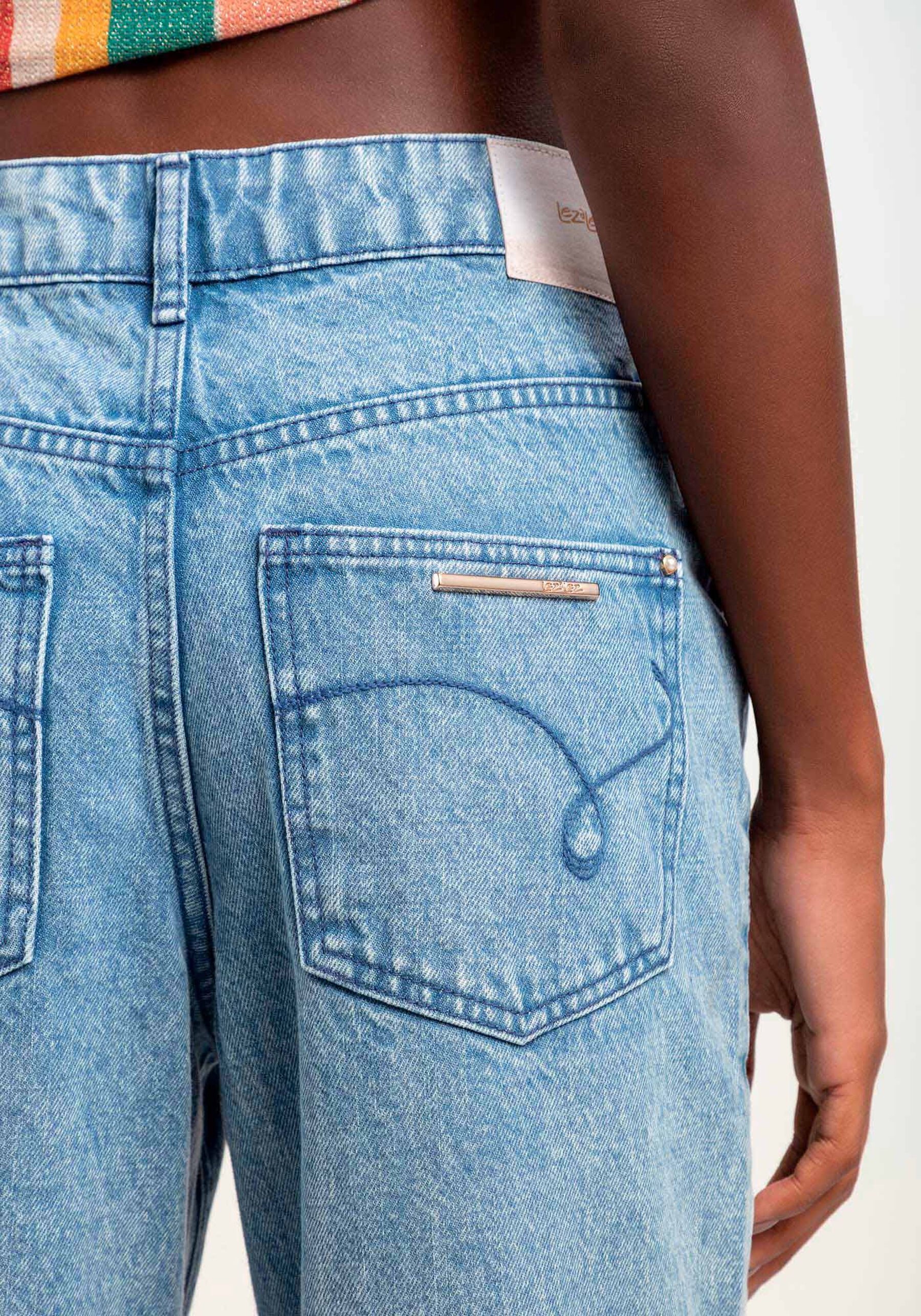 Calça Jeans Wide Leg com Cintura Baixa, . Calça Jeans Wide Leg com Cintura Baixa, , large.