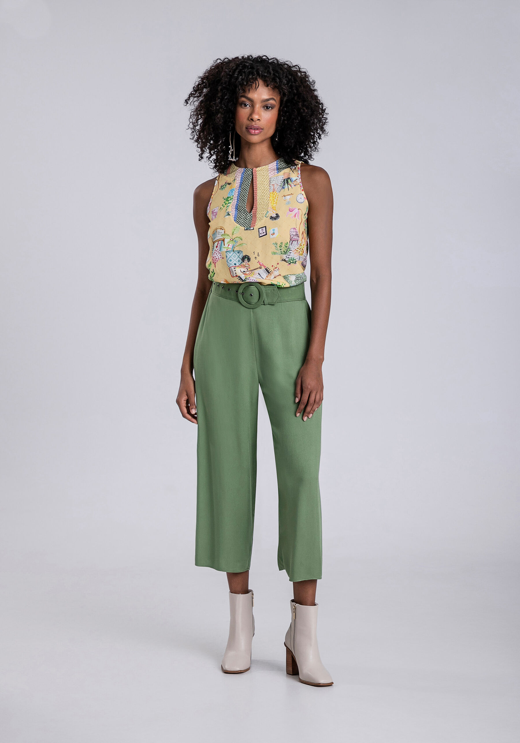 Blusa Sem Mangas com Recorte Decote, DOCE LAR. Blusa Sem Mangas com Recorte Decote, DOCE LAR, large.