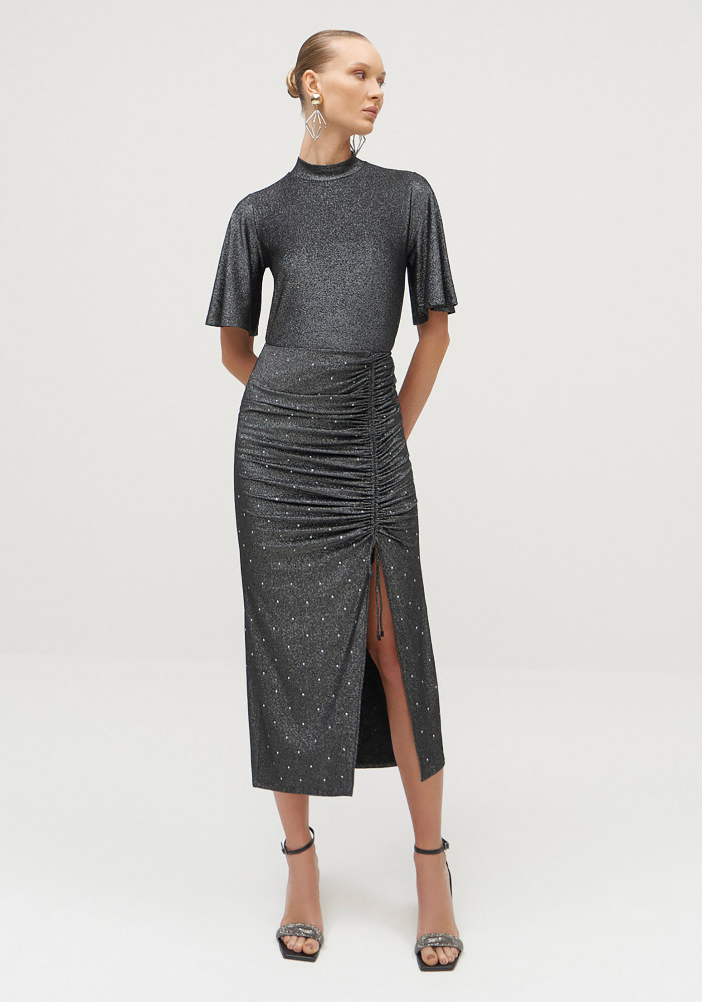 Saia Midi Franzida em Malha Brilho com Strass, PRETO REATIVO, large.