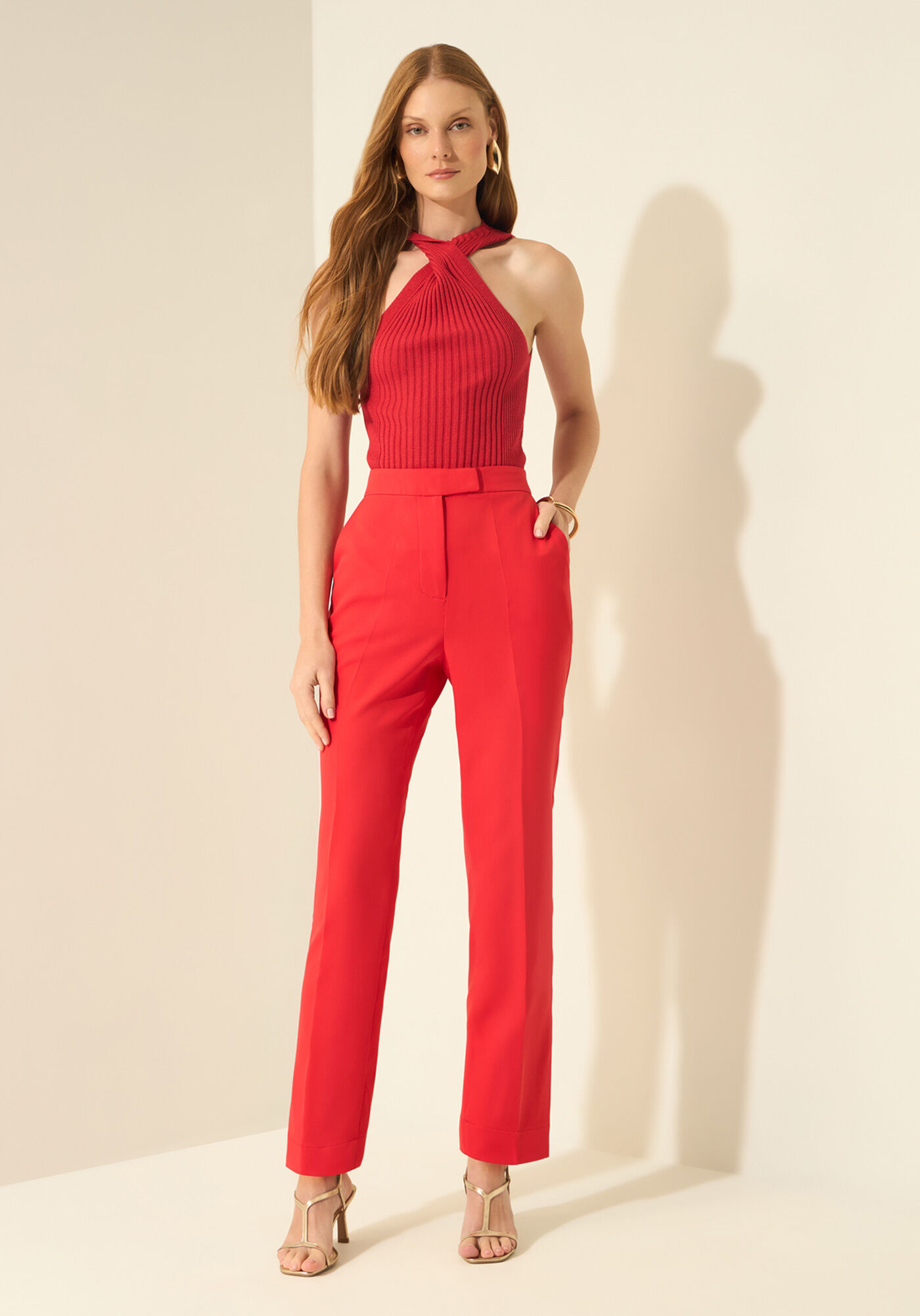 Cal&ccedil;a Carrot De Cintura Alta Em Alfaiataria, VERMELHO POWER, large.