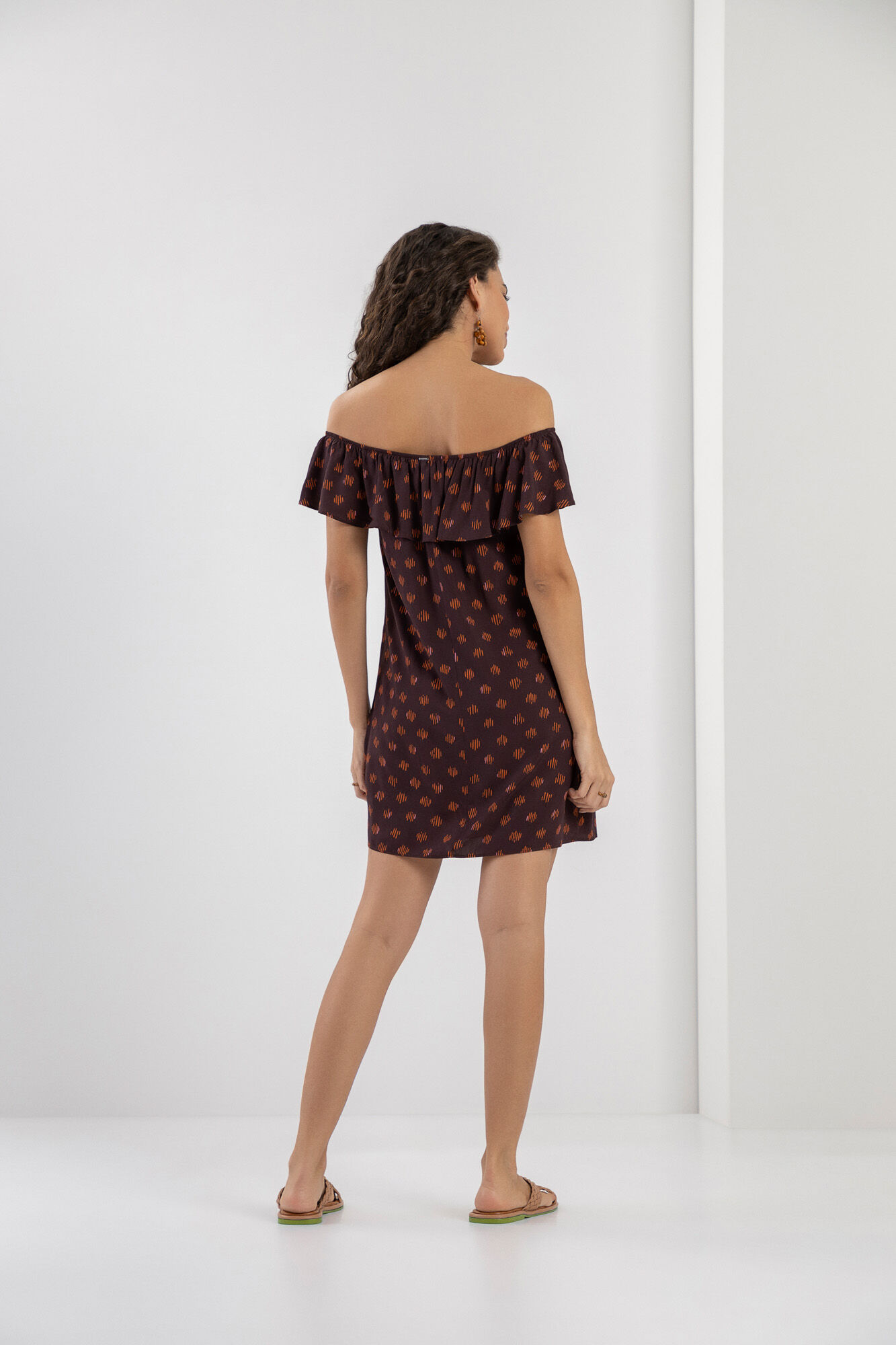 Vestido com saia midi online
