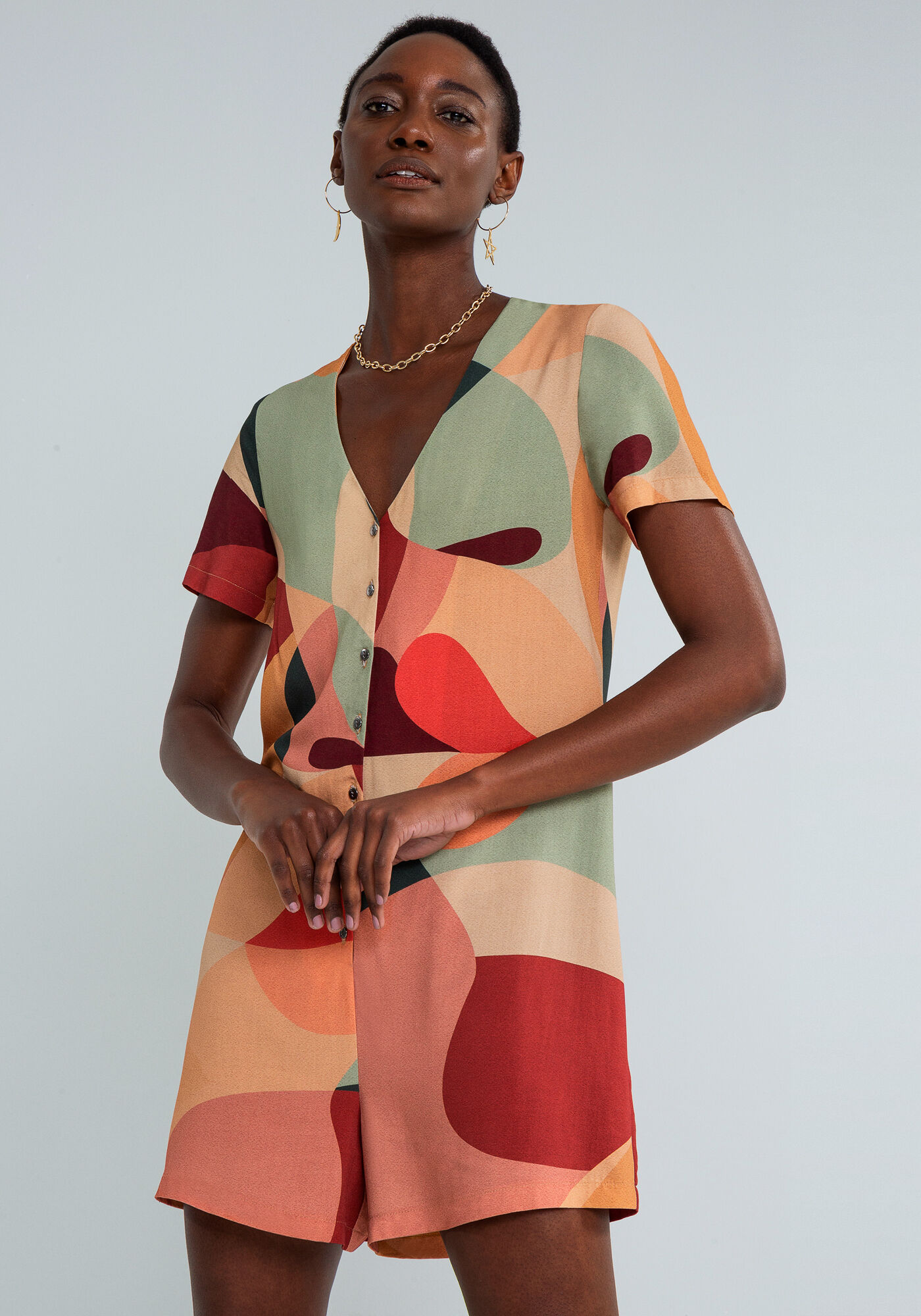 Macac&atilde;o Curto Bot&otilde;es Estampa, FACES, large.