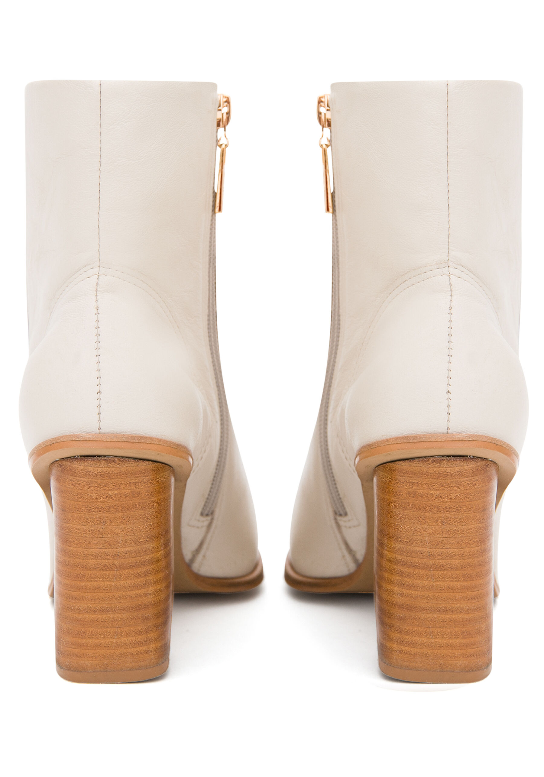 Bota Salto Médio Bloco com Bico Quadrado, BRANCO OFF WHITE. Bota Salto Médio Bloco com Bico Quadrado, BRANCO OFF WHITE, large.