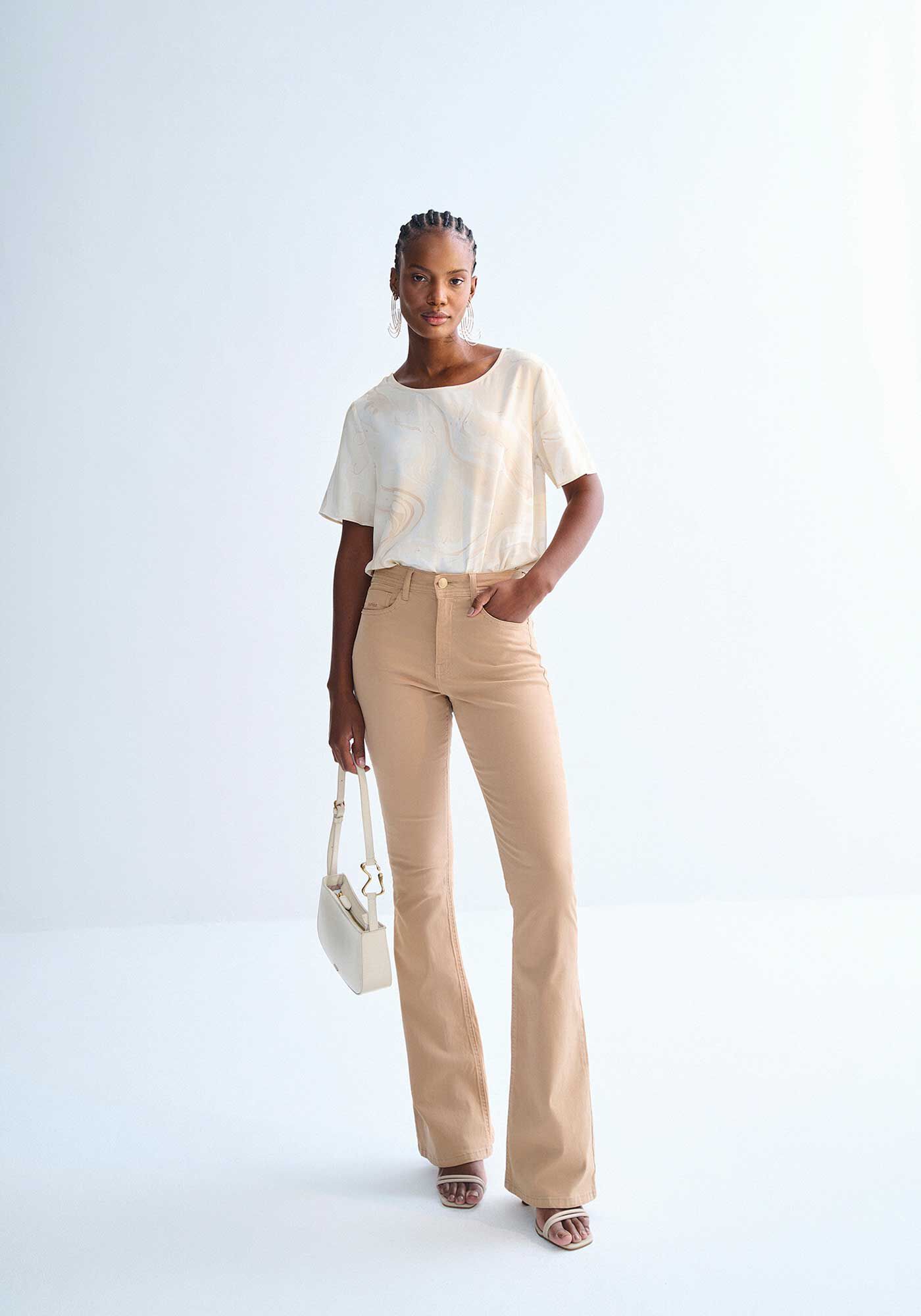 Blusa Manga Curta Ampla em Viscose Estampada, , large.