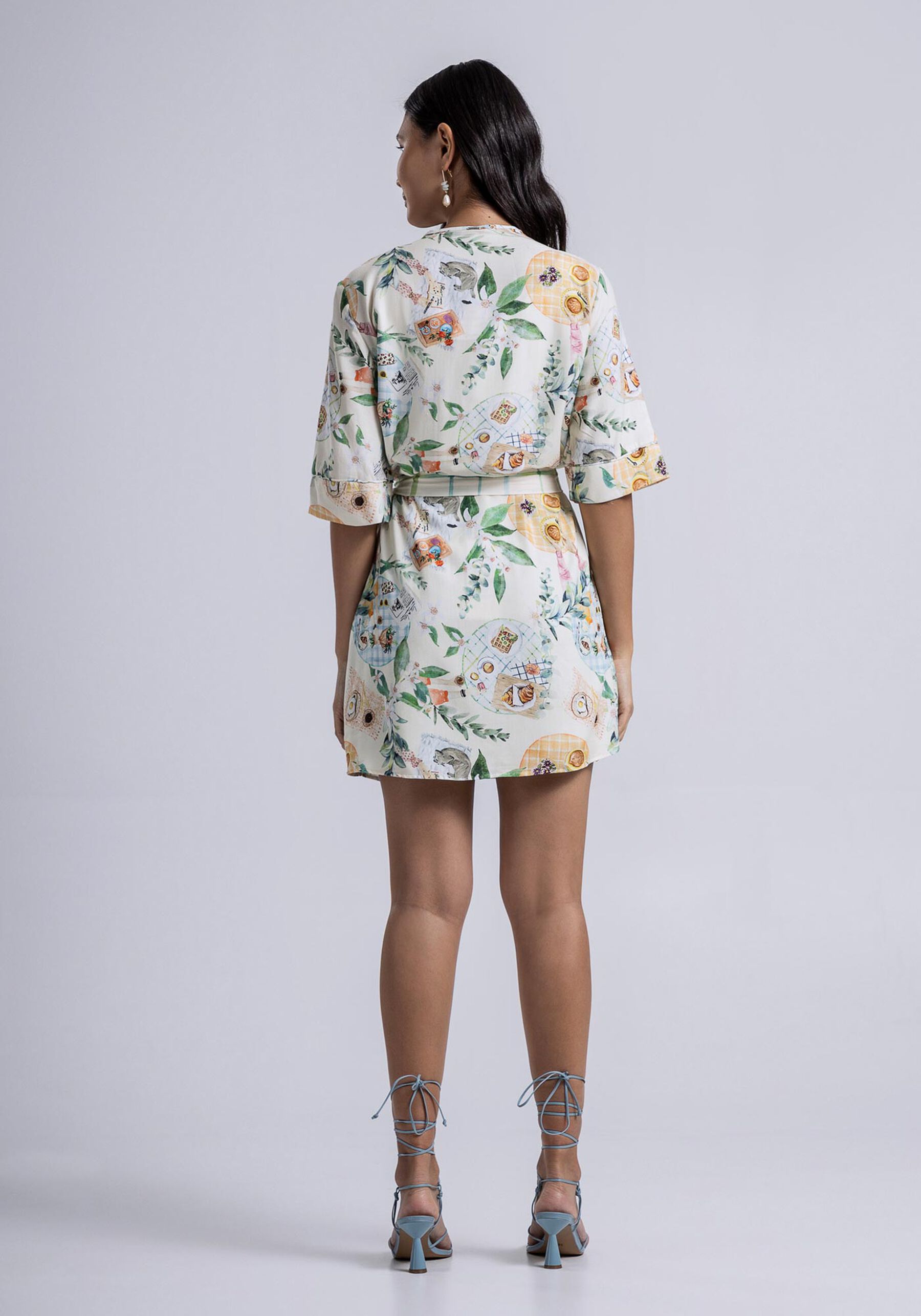 Kimono Alongado em Crepe com Cinto, BRUNCH. Kimono Alongado em Crepe com Cinto, BRUNCH, large.