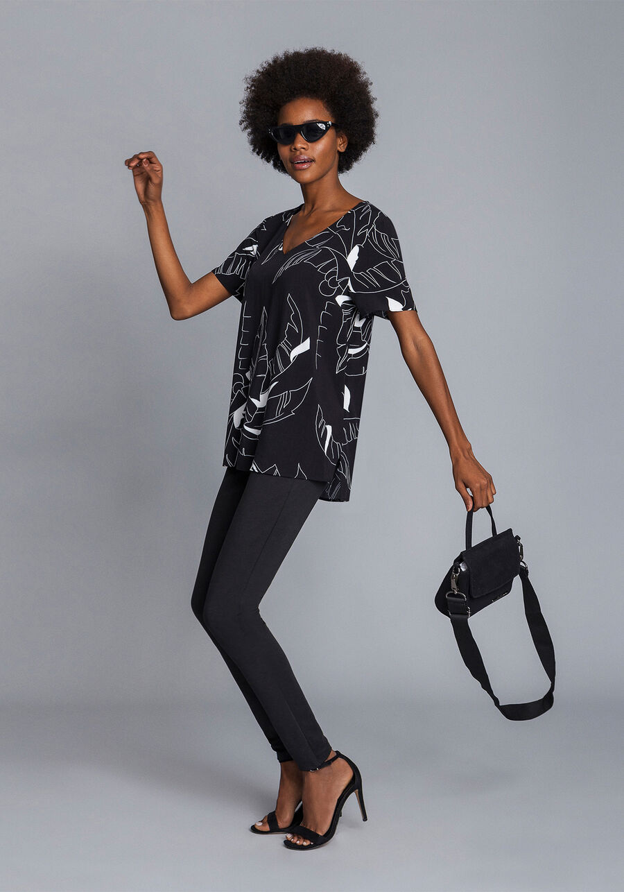 Blusa Estampada Decote V, . Blusa Estampada Decote V, , large.