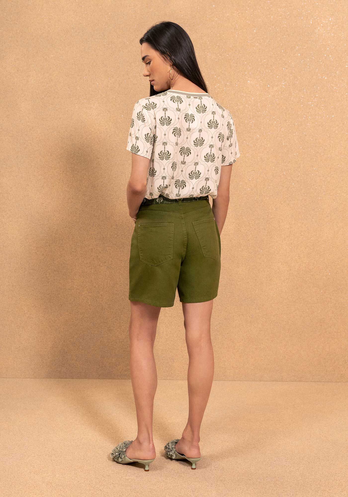 Blusa Estampada Com Decote Redondo E Manga Curta Em Viscose, MAXI PALM VERDE, large.