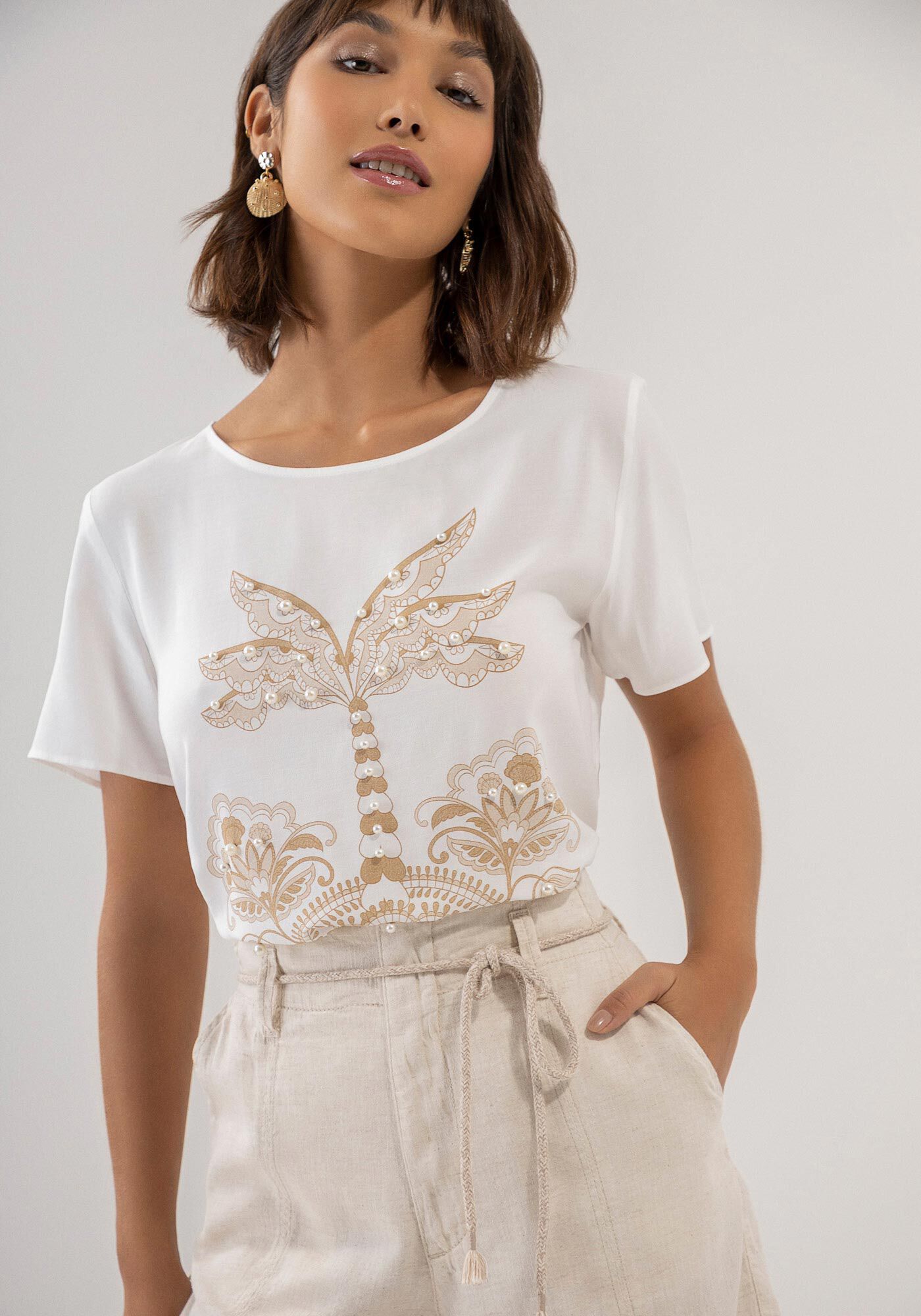 Blusa Manga Curta em Viscose com Estampa Coqueiro, , large.