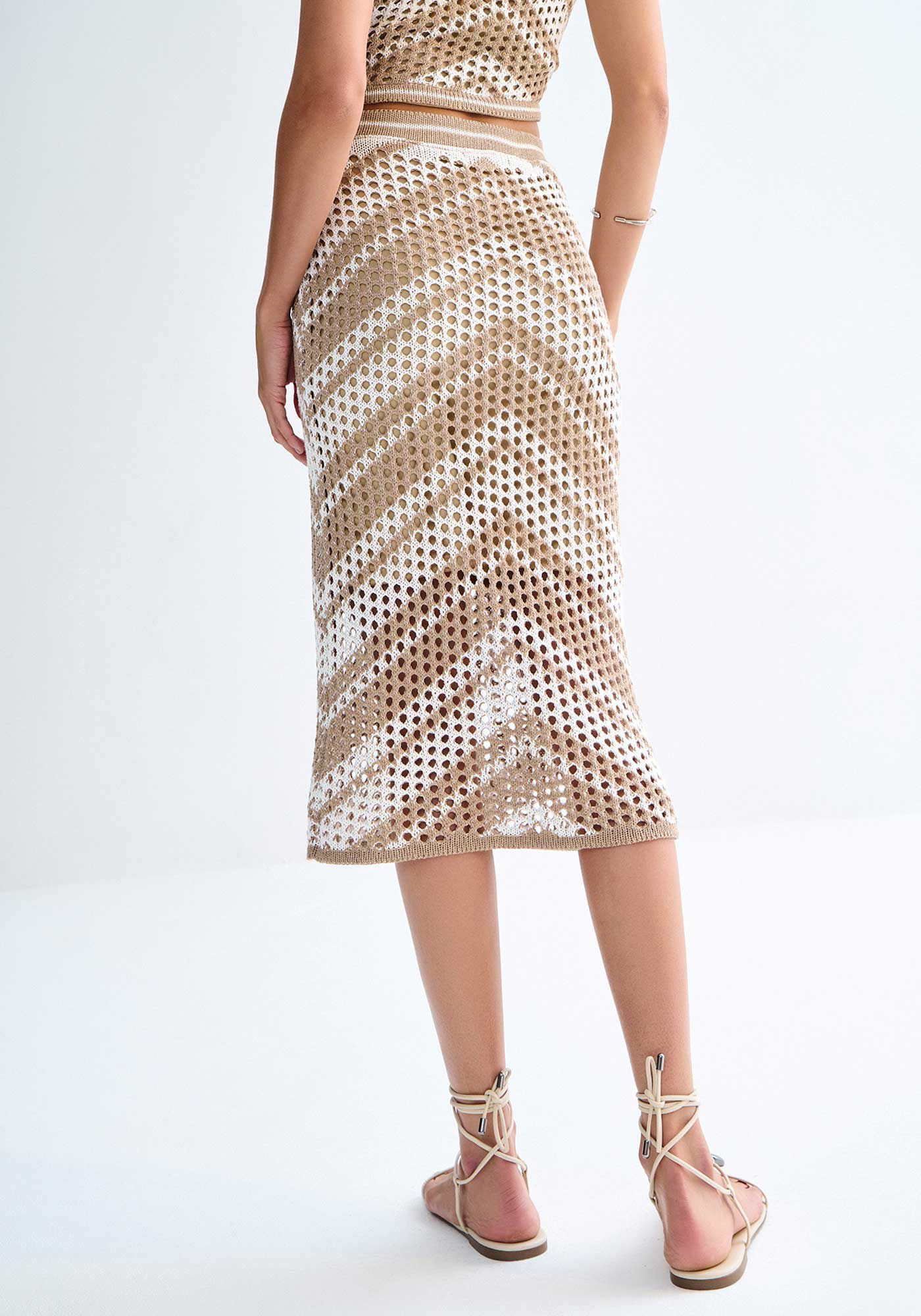 Saia Midi Reta em Tric&ocirc; Vazado Bicolor Listras, , large.