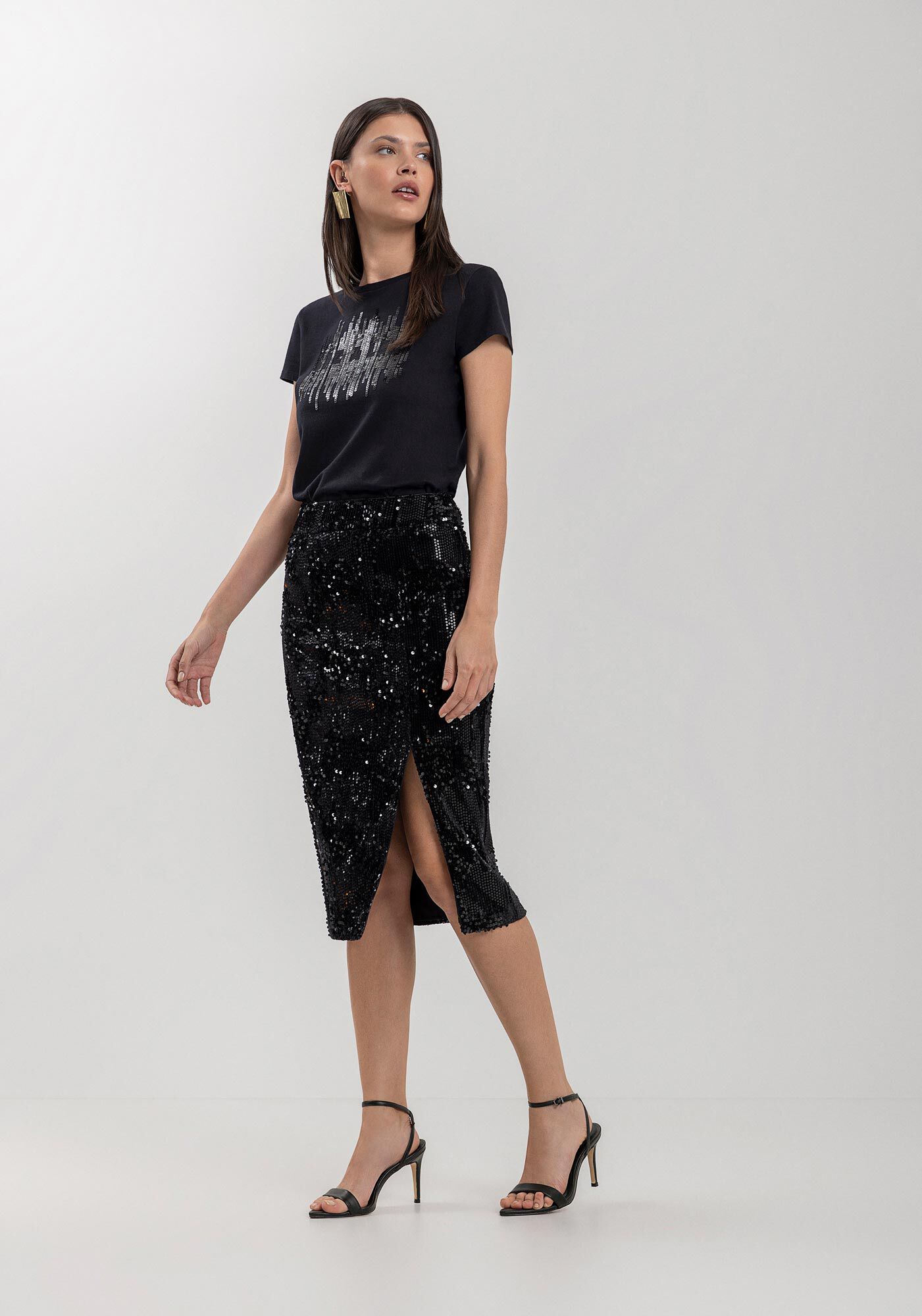 Saia Midi Em Veludo Com Paet&ecirc;s E Cintura M&eacute;dia, PRETO, large.