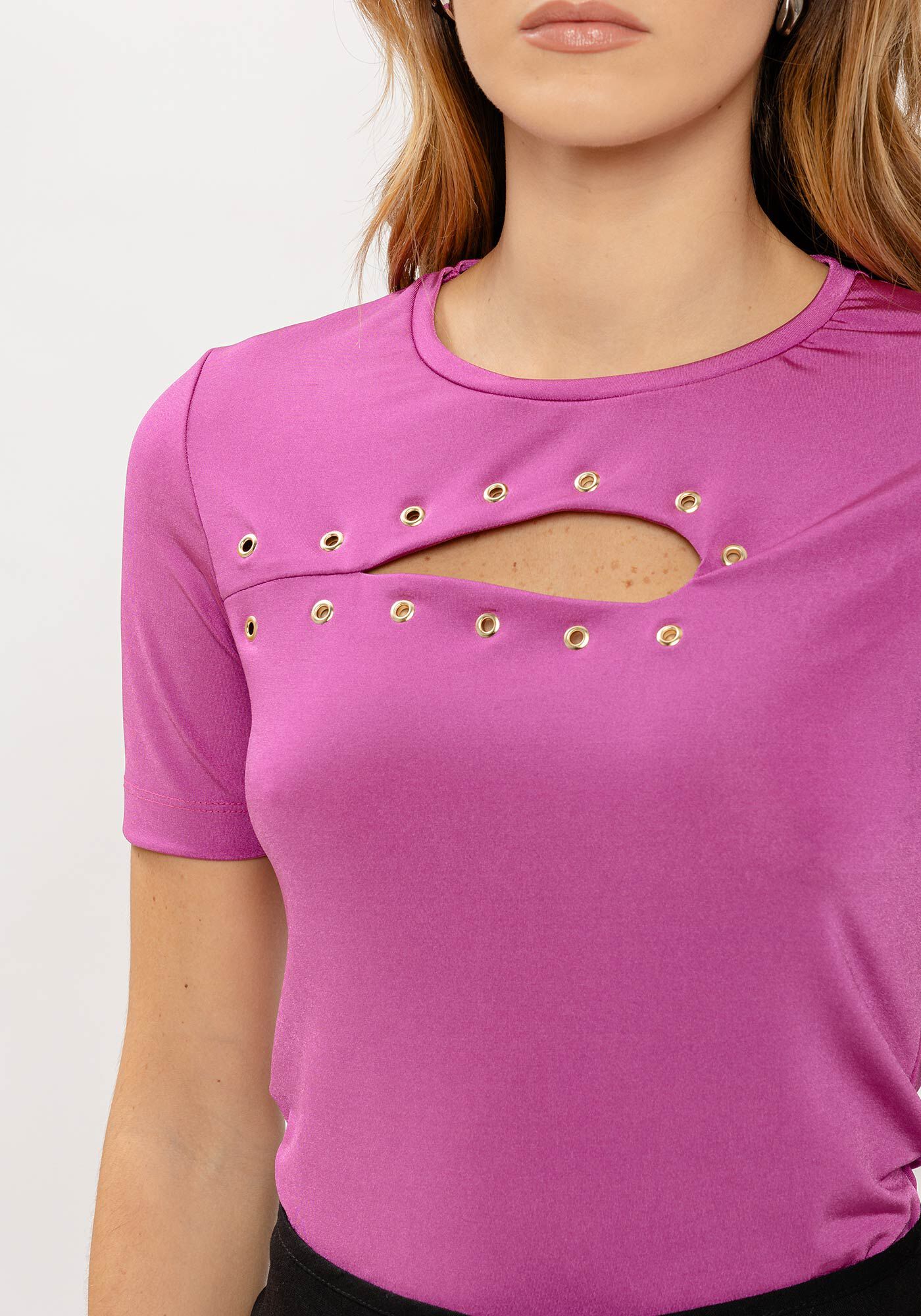 Blusa Manga Curta com Cut Out e Ilh&oacute;s, , large.