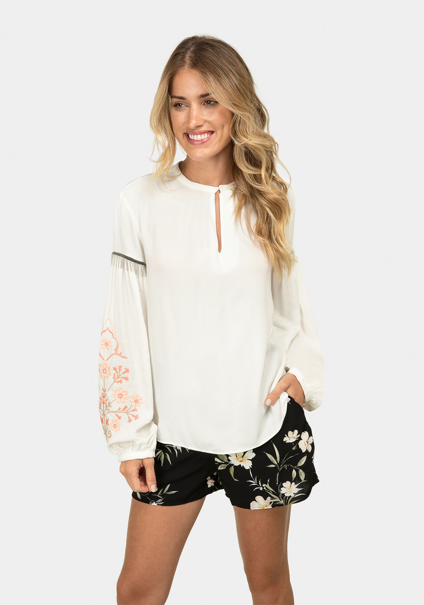 Blusa Manga Longa Bordado Tecido, , large.