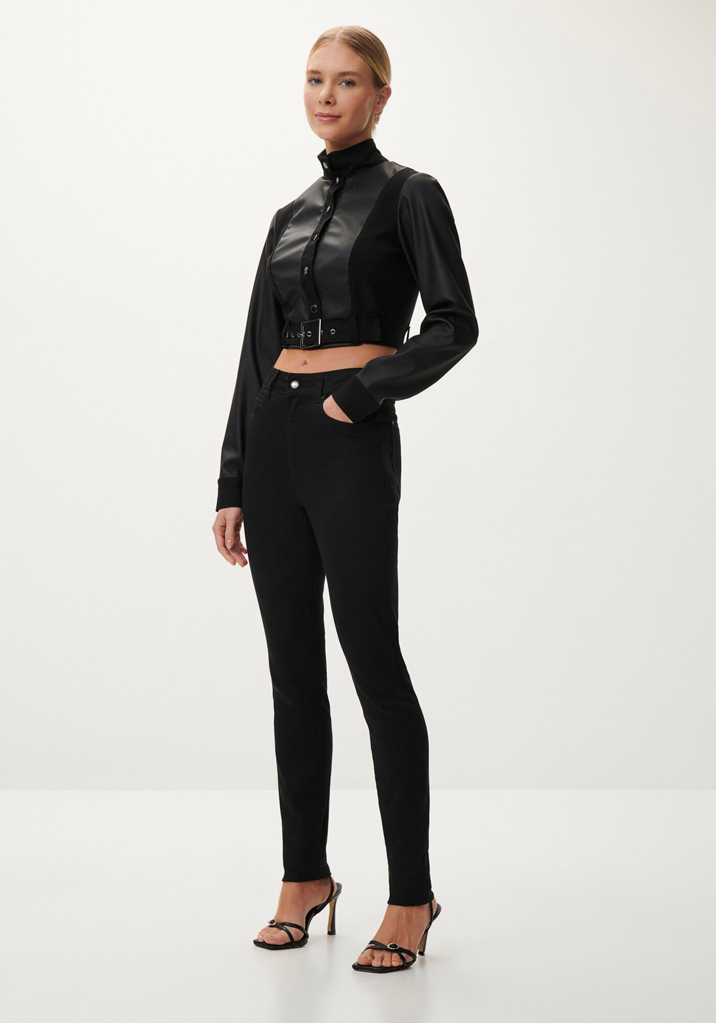 Cal&ccedil;a Sarja Skinny Ever Black Sustent&aacute;vel, , large.