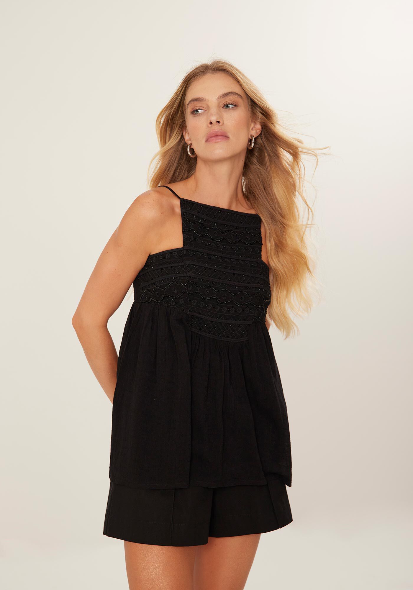 Blusa Bata em Algod&atilde;o Leve com Bordado, , large.