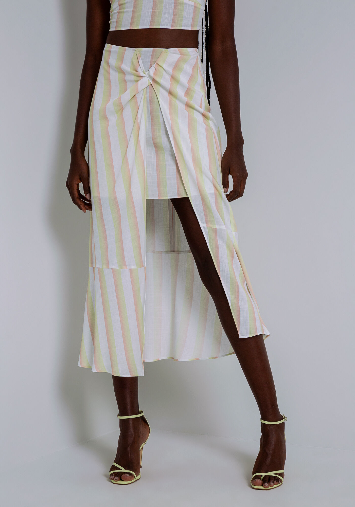 Saia Midi em Viscose com Recorte Sobreposto, , large.