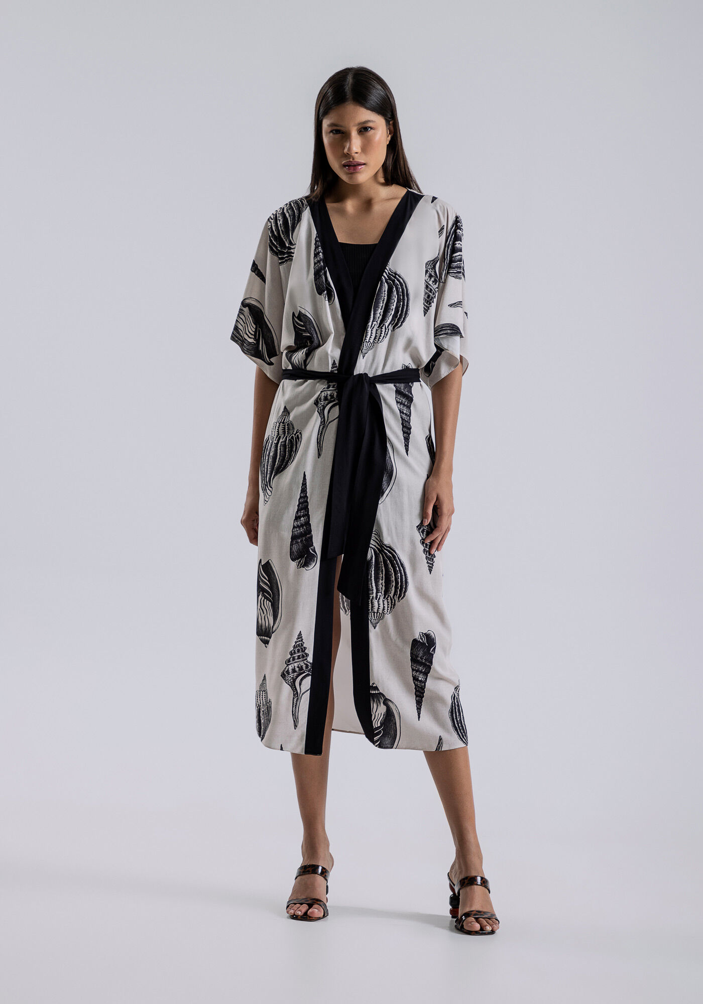 Vestido Midi em Viscose com Cinto, CONCHAS, large.