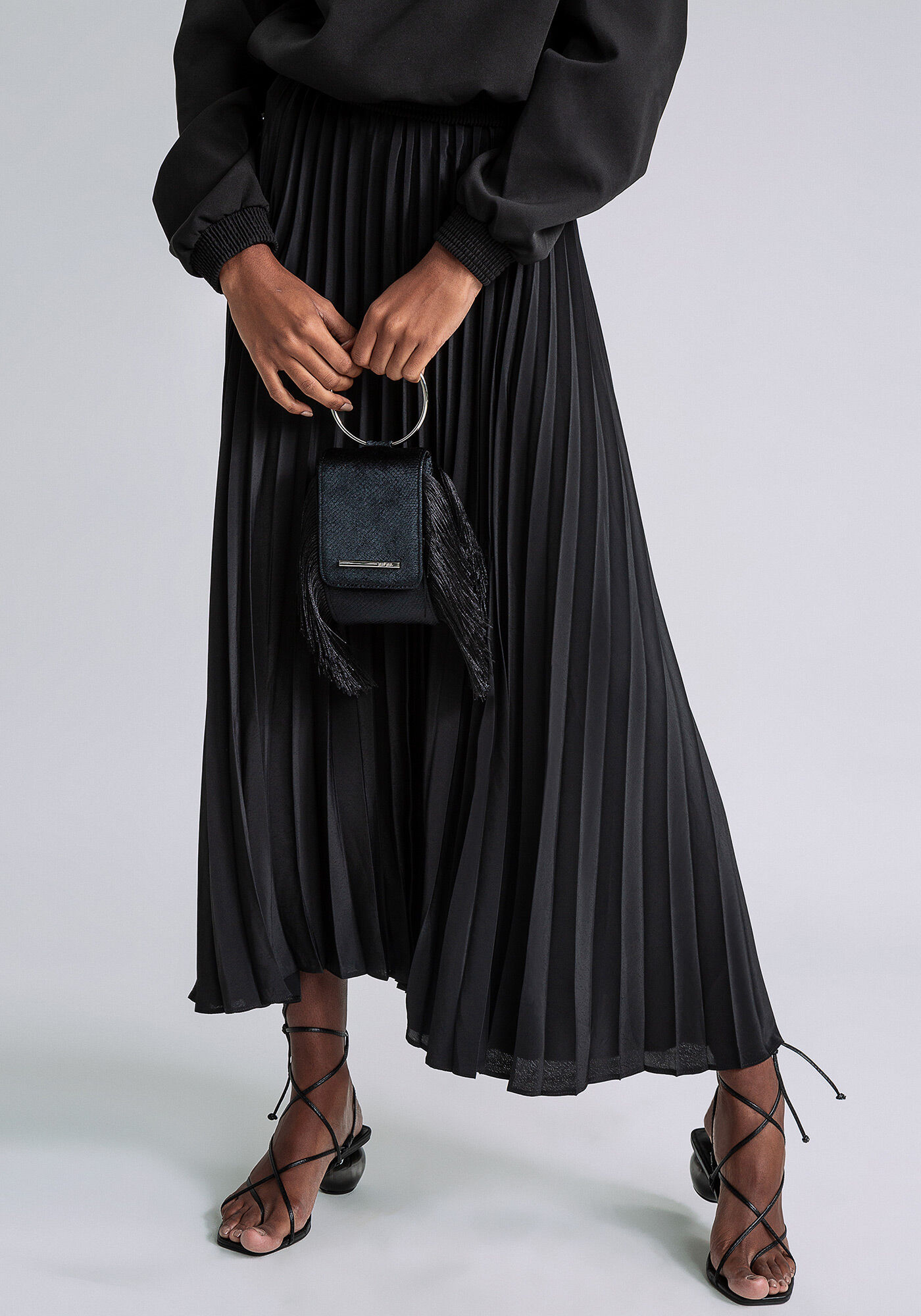 Saia M&iacute;di Plissada Estampa, PRETO, large.