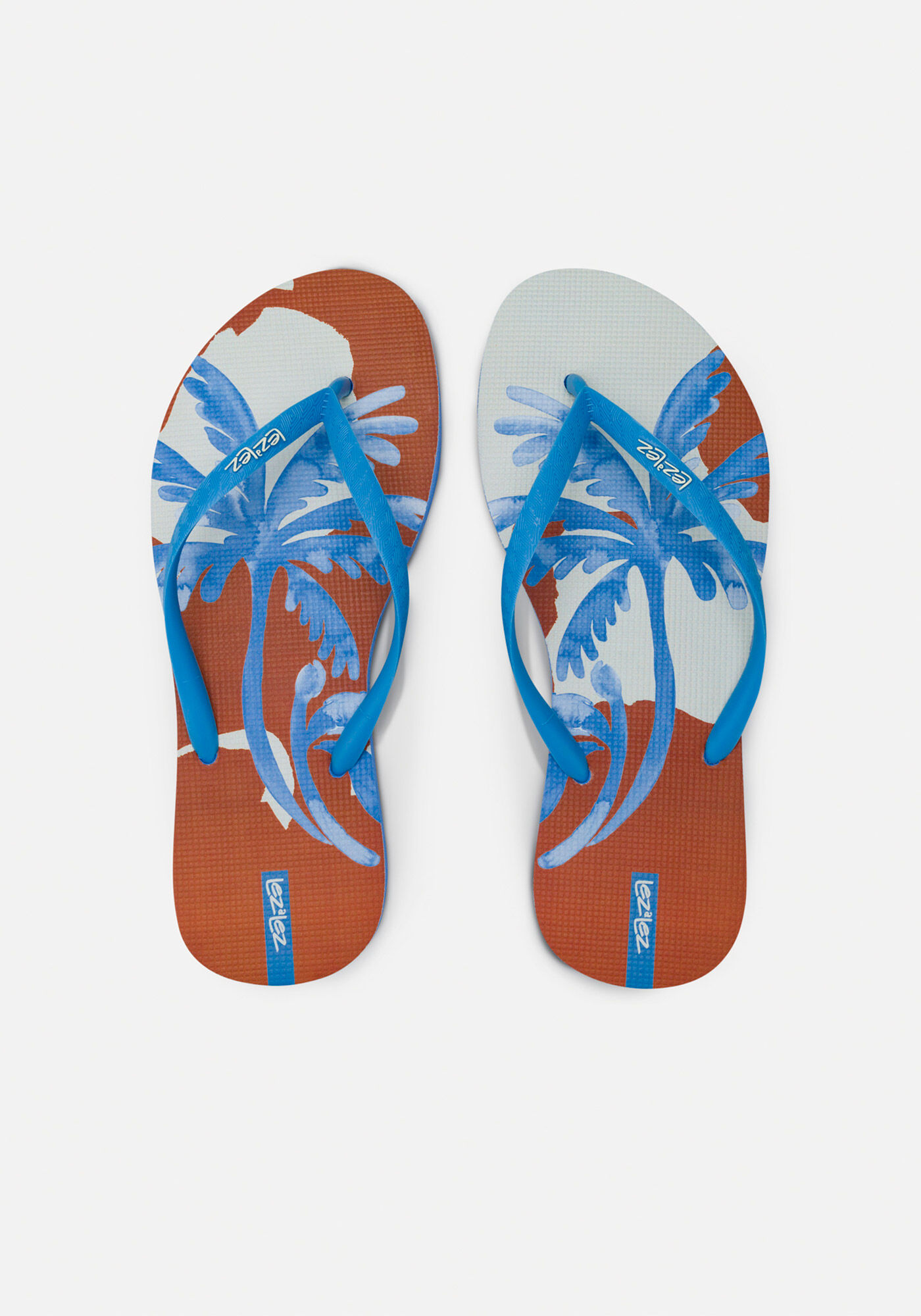 Chinelo Feminino De Tiras Com Sola Estampada, AQUARELA MAXI MARROM, large.