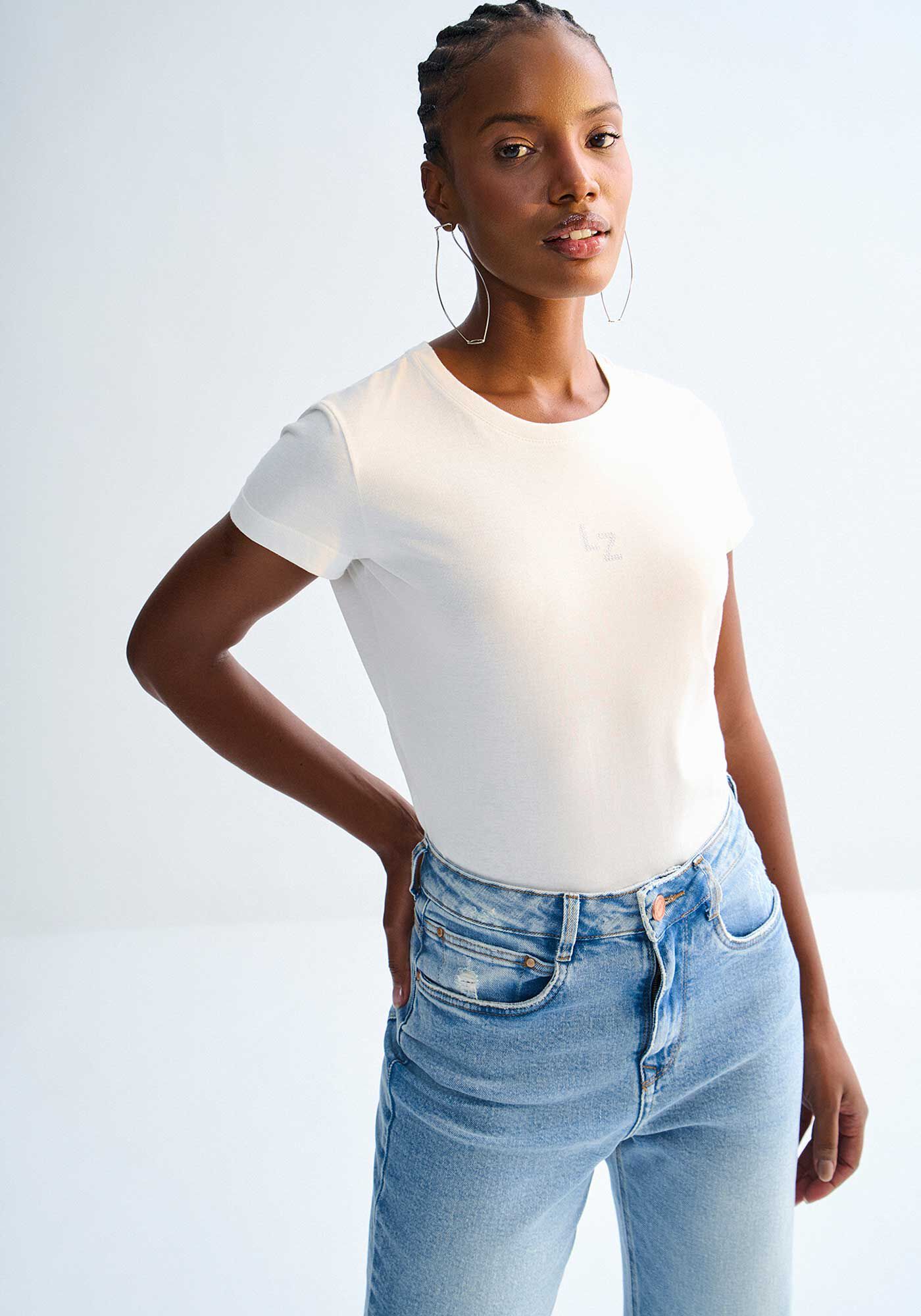 Blusa Manga Curta em Malha Prime Basic, BRANCO OFF WHITE, large.