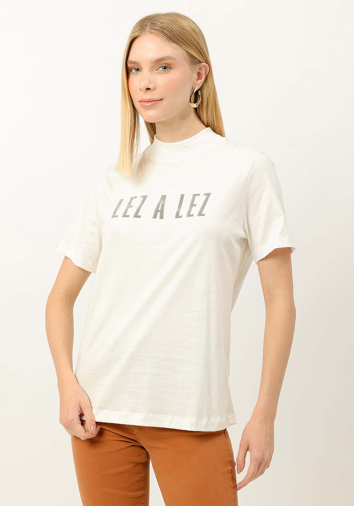 T-shirt em Malha Prime com Estampa Aveludada, , large.