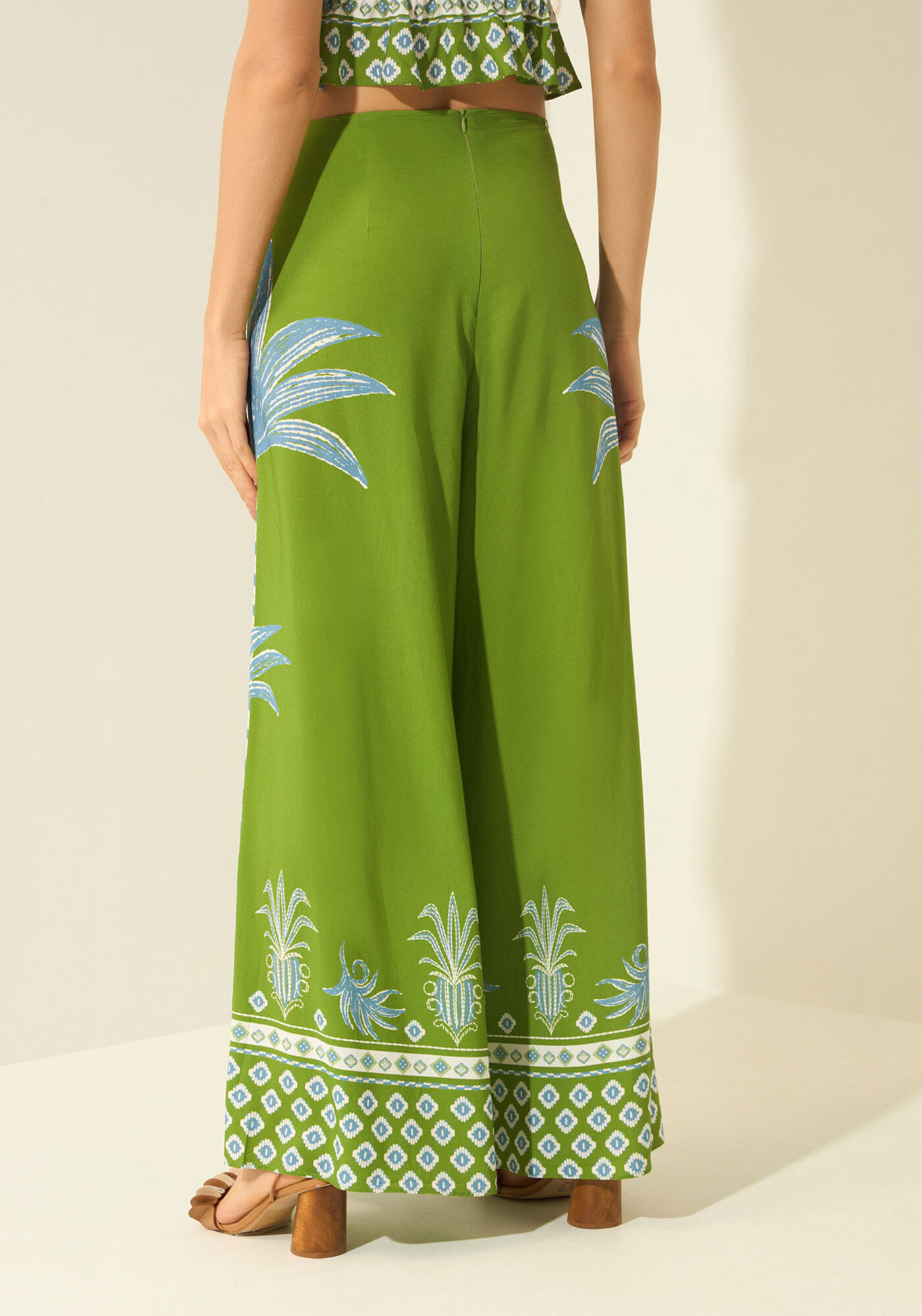 Cal&ccedil;a Pantalona De Cintura Alta Em Viscose Estampada, MAXI GRAVURA VERDE, large.