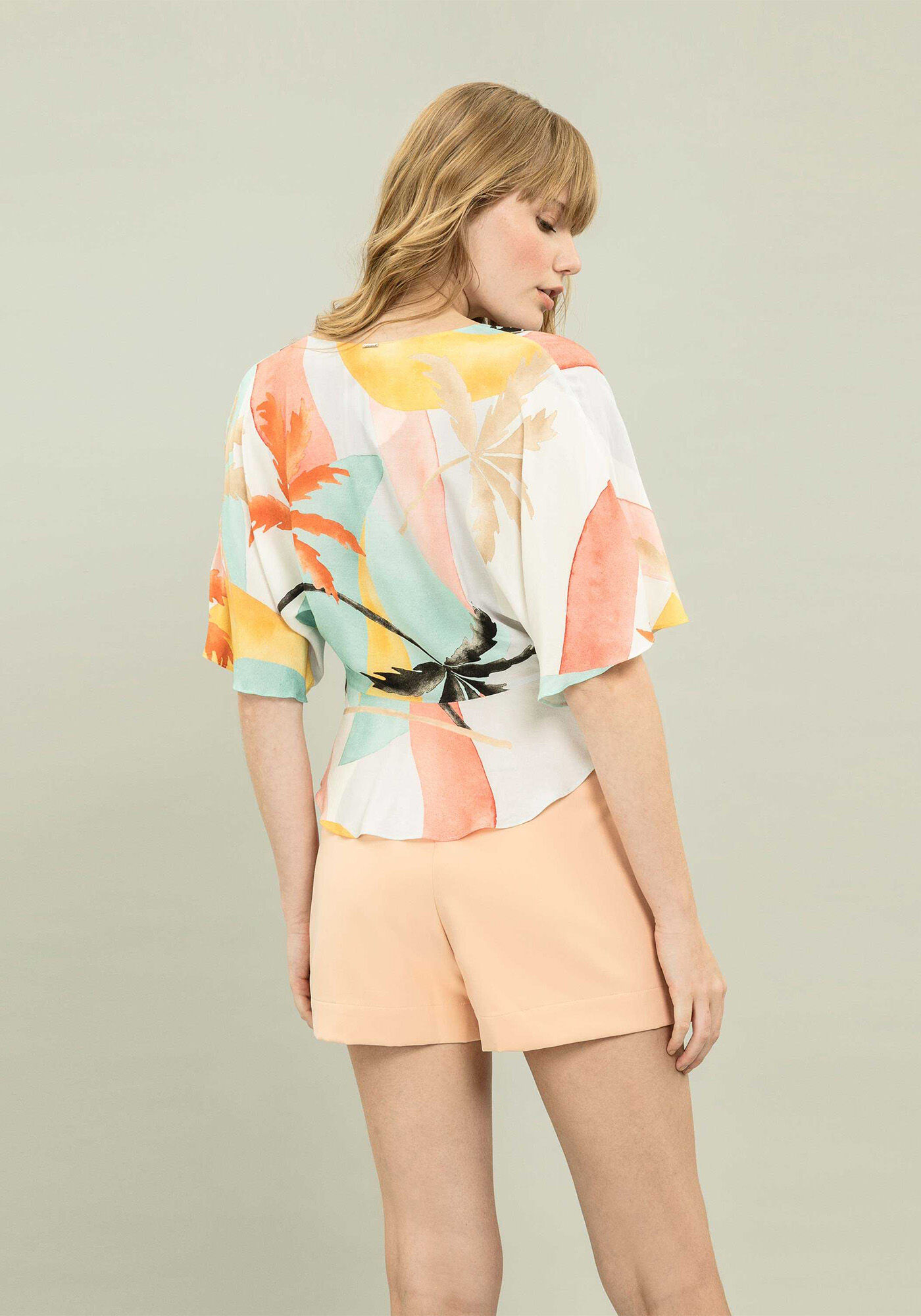 Shorts Cintura Alta com Bolsos, , large.