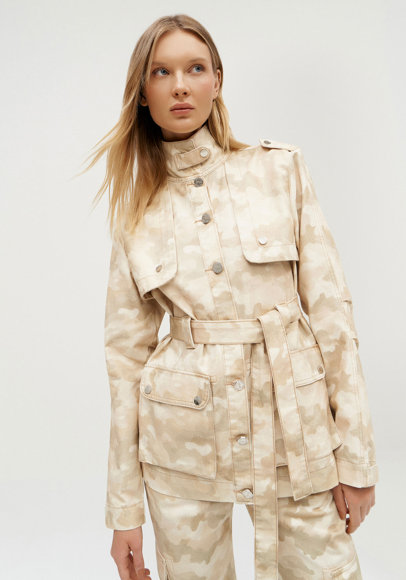 Jaqueta Parka Sarja Camuflada com Cinto, IL24-CAMUFLADO, large.