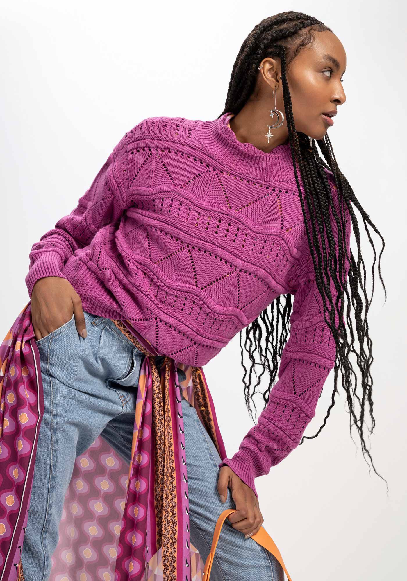 Blus&atilde;o em Tric&ocirc; Texturizado com Detalhe Gola, , large.