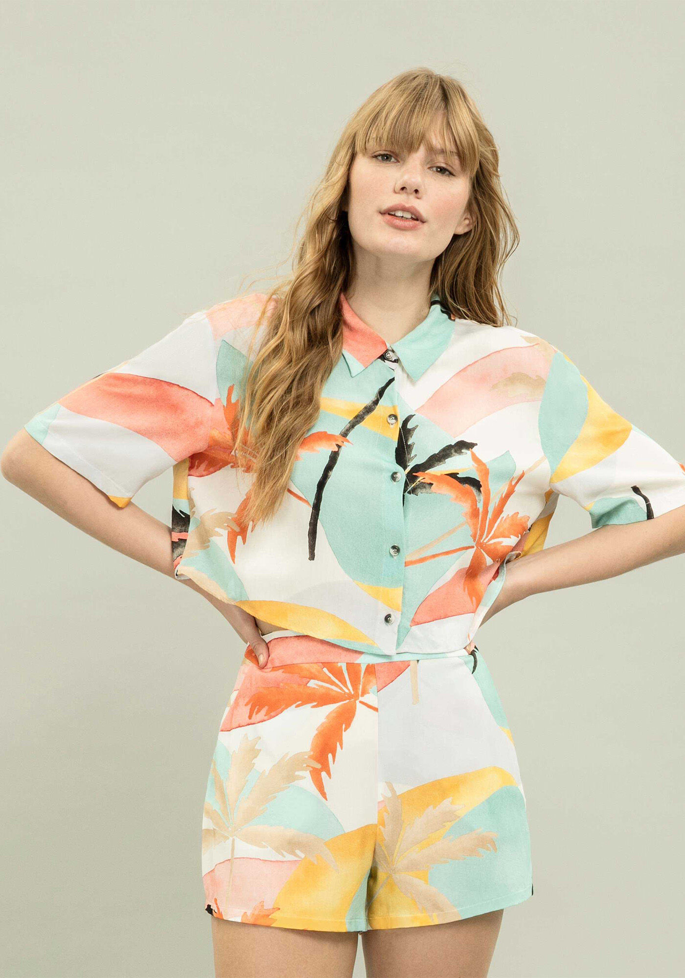 Shorts Cintura Alta Estampa Vivid, , large.