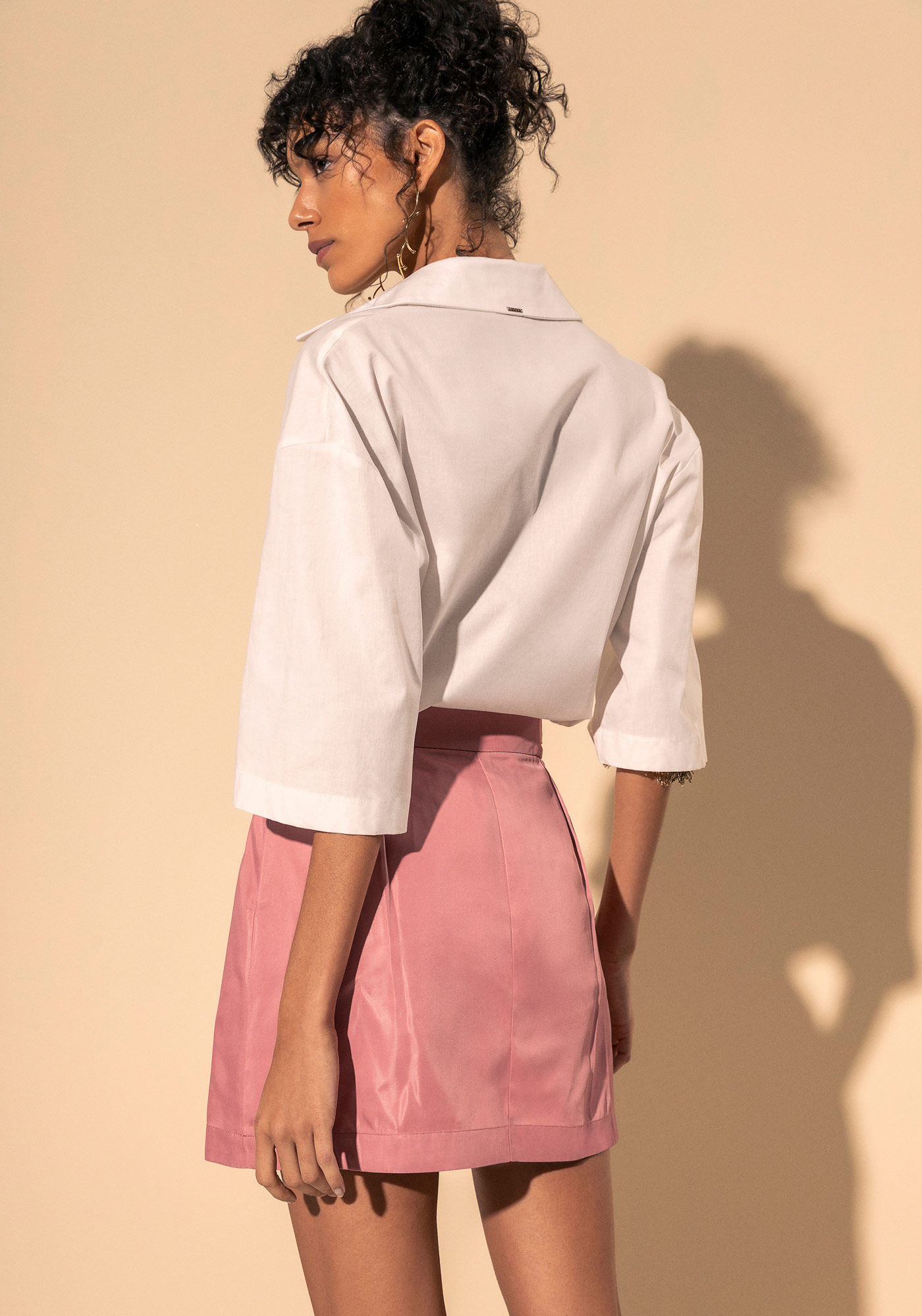 Saia Curta De Cintura M&eacute;dia Com Faixas Afiveladas No C&oacute;s, ROSA SALOME, large.