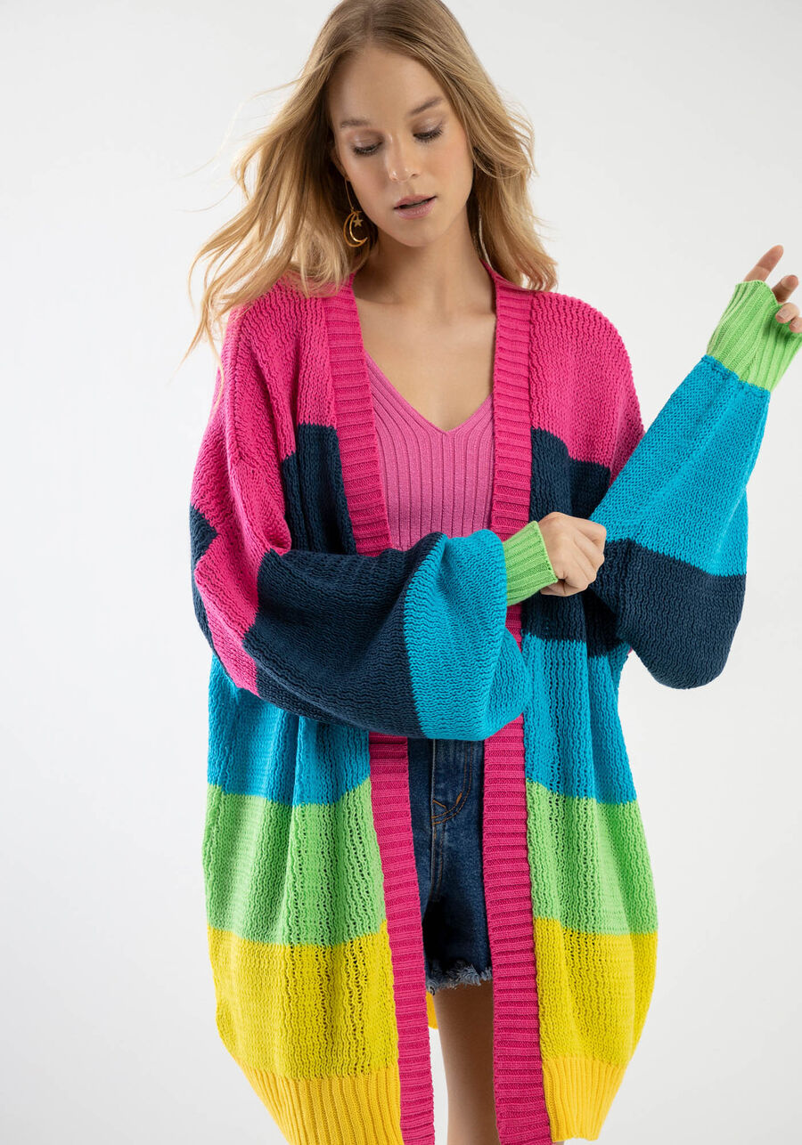 Cardigan Oversized em Tricô Listrado, ROSA PITAYA. Cardigan Oversized em Tricô Listrado, ROSA PITAYA, large.