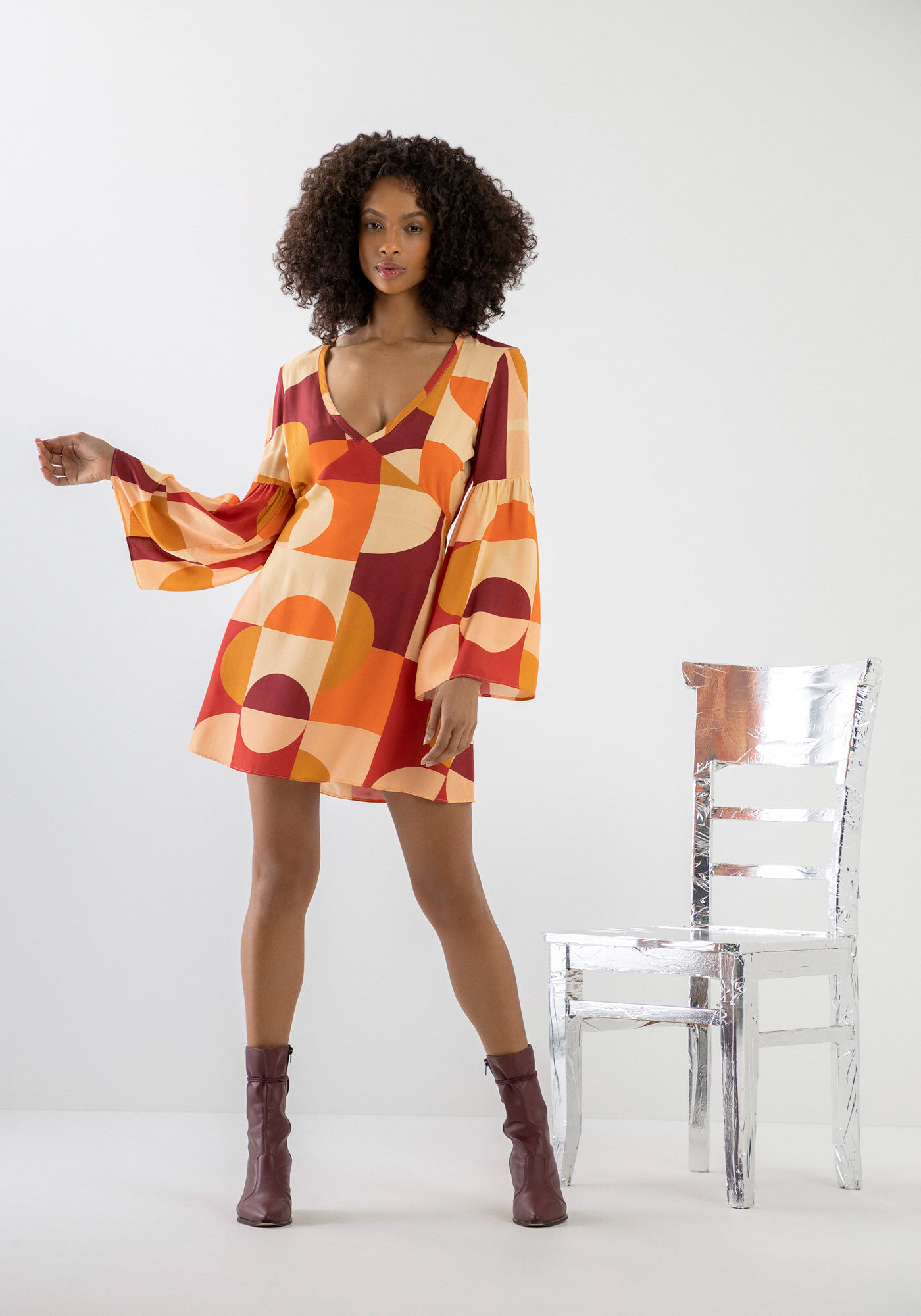 Vestido curto manga longa flare outlet