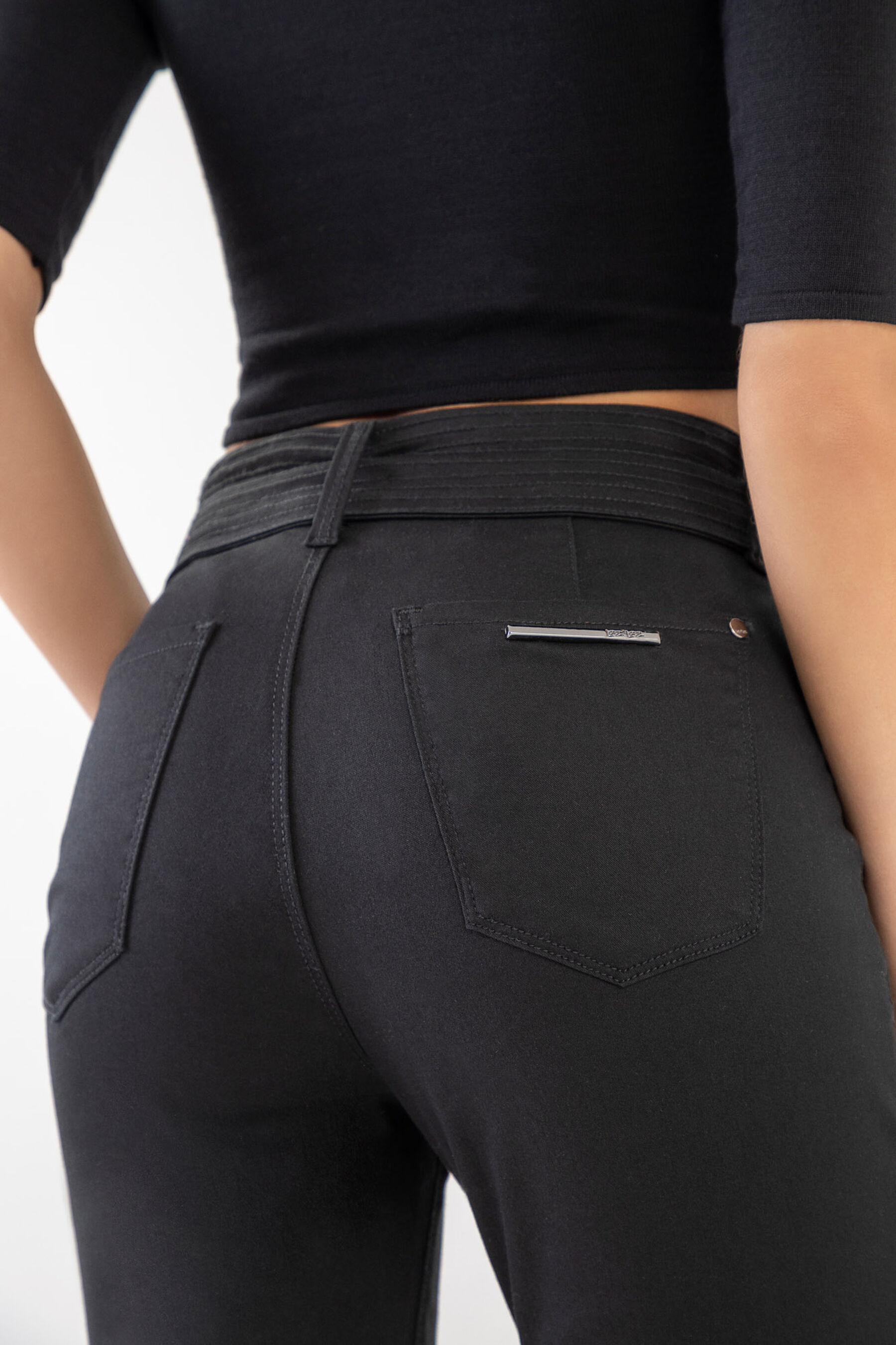 Calça Jeans Jegging Ever Black com Cinto, PRETO REATIVO. Calça Jeans Jegging Ever Black com Cinto, PRETO REATIVO, large.