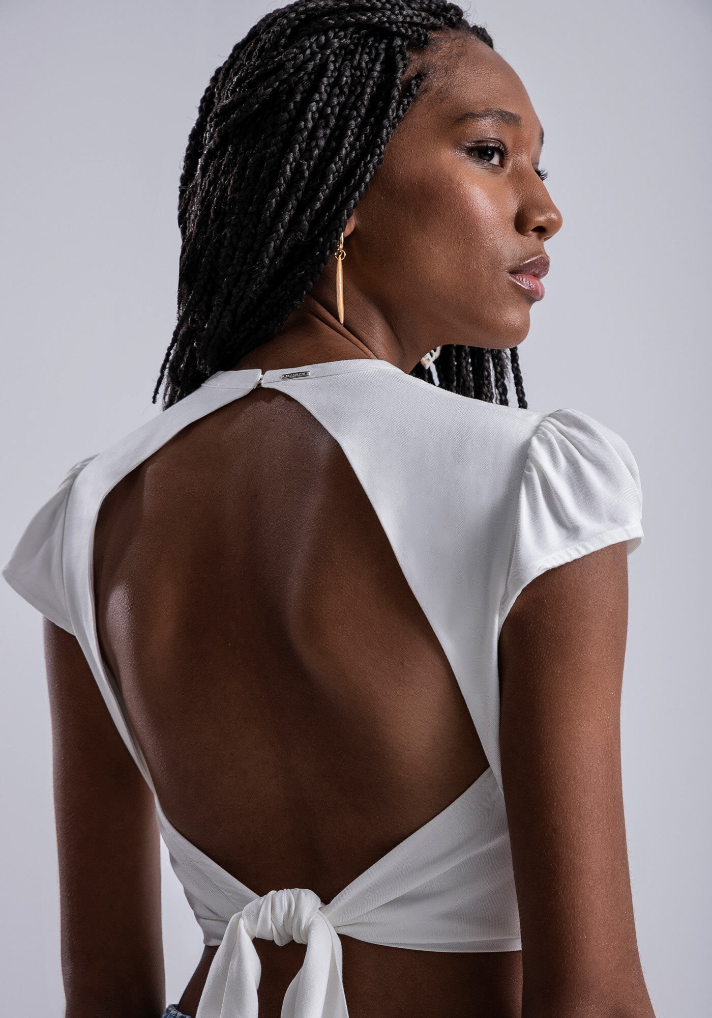 Blusa Cropped em Viscose com Amarra&ccedil;&atilde;o Costas, , large.